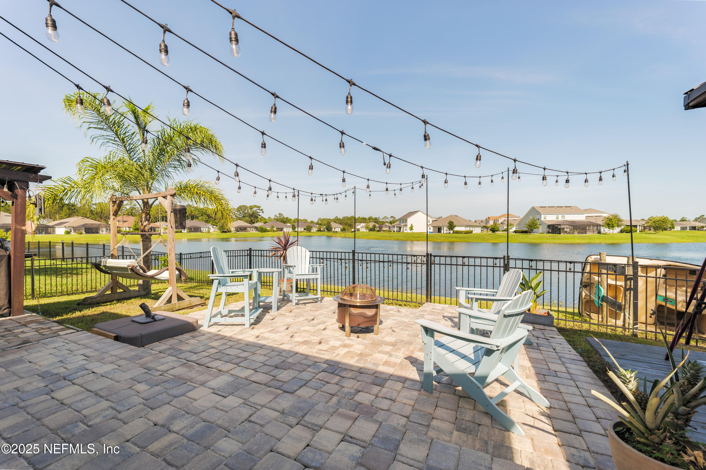 607 WILLOW LAKE Drive