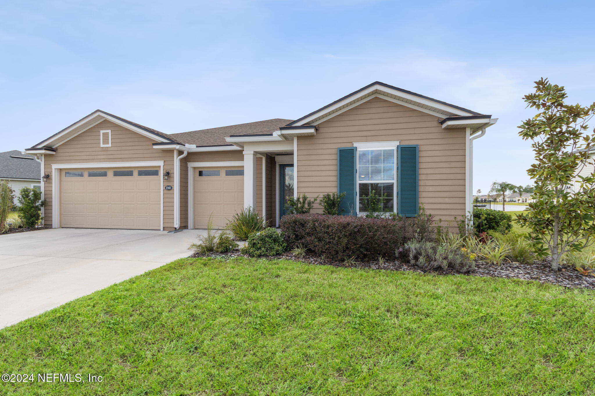85601 FALL RIVER Parkway