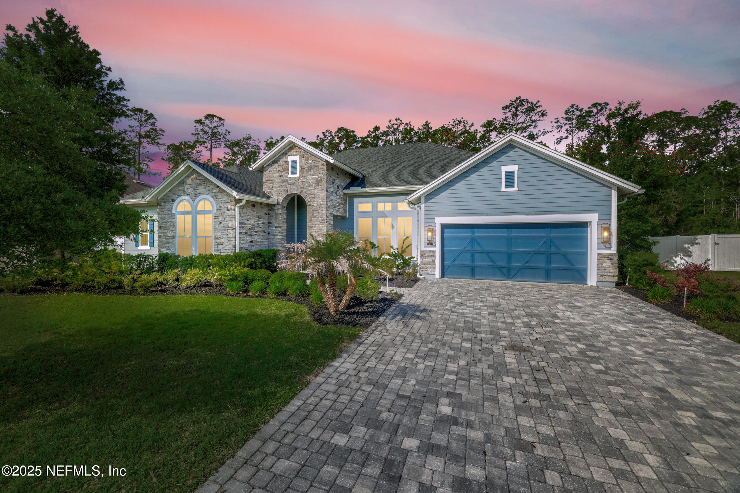 121 OXFORD ESTATES Way