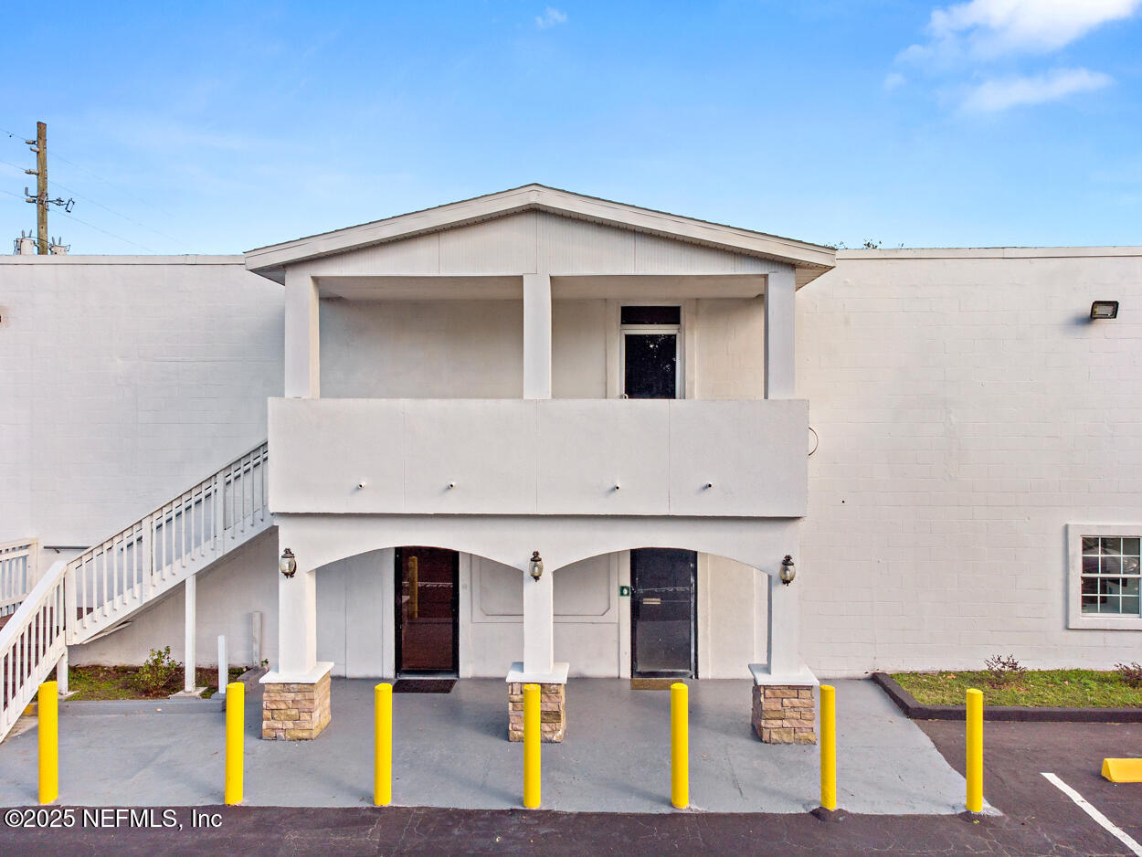 2528 BEAVER Street