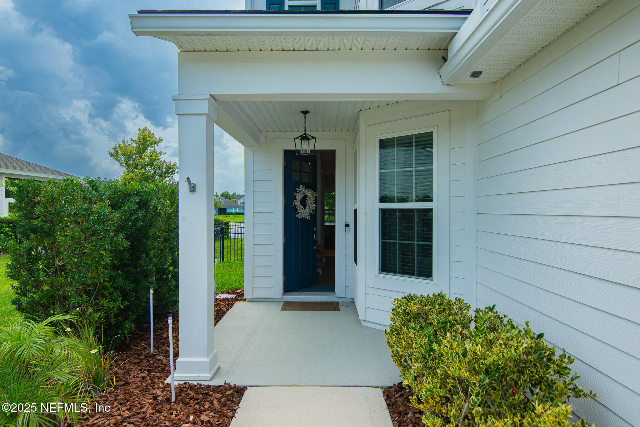 99 VISTA LAKE Circle