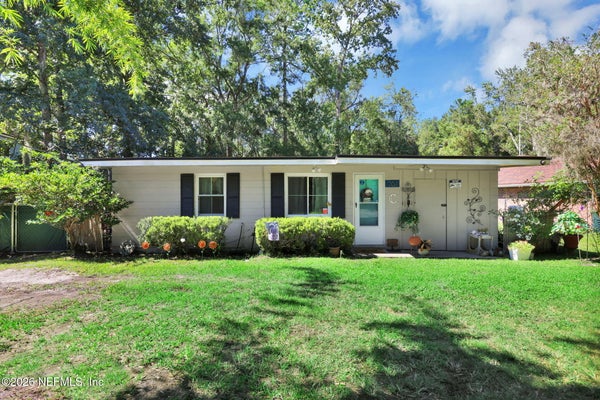 704 PLAINFIELD AVE, ORANGE PARK, FL 32073 - Image 54d8a09a94c48b9d2d670ce94a2df534/1233640178