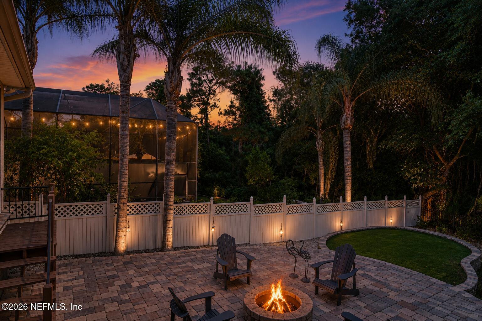 828 RILEY Lane
