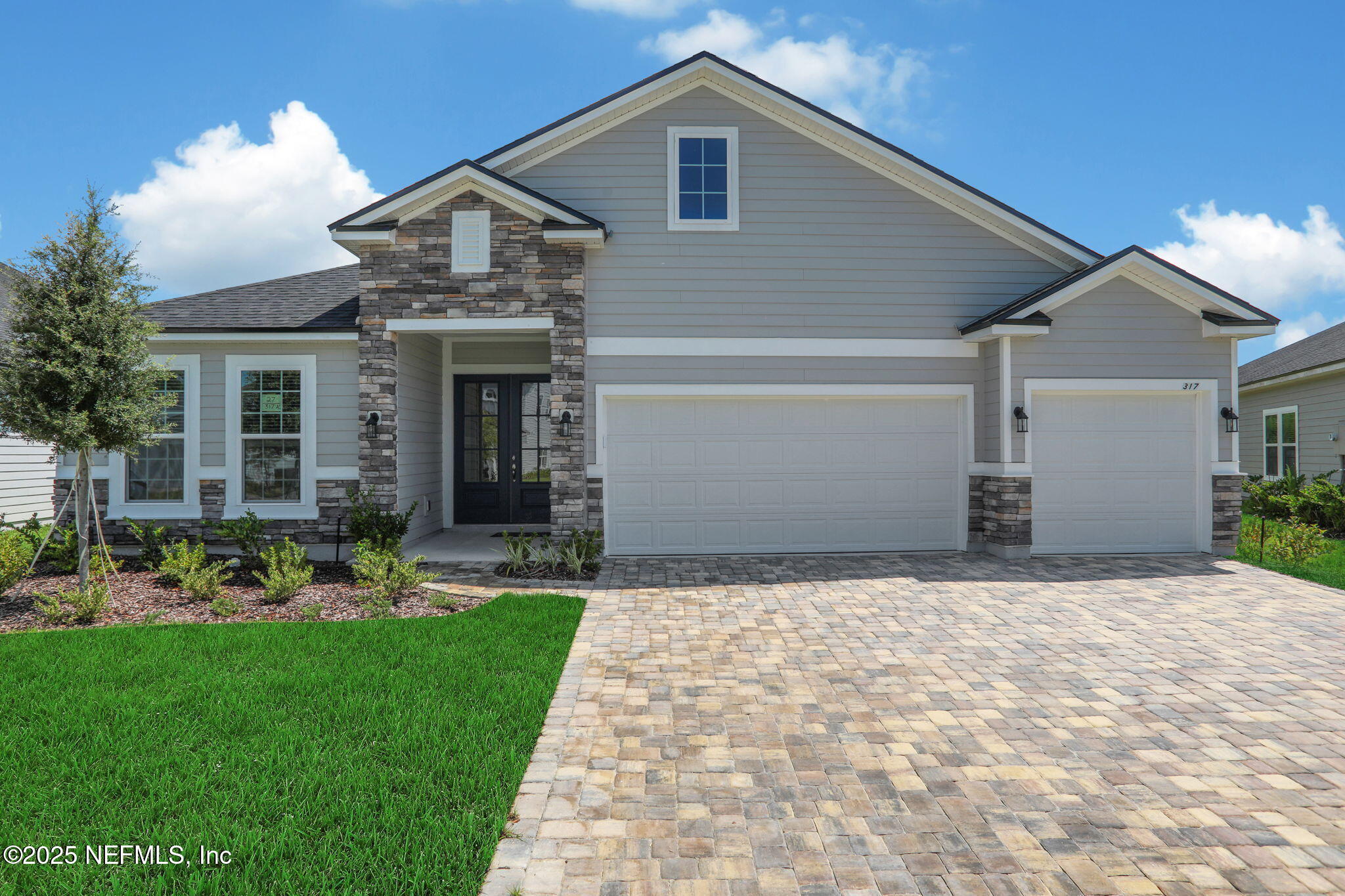 317 ARCHSTONE Way