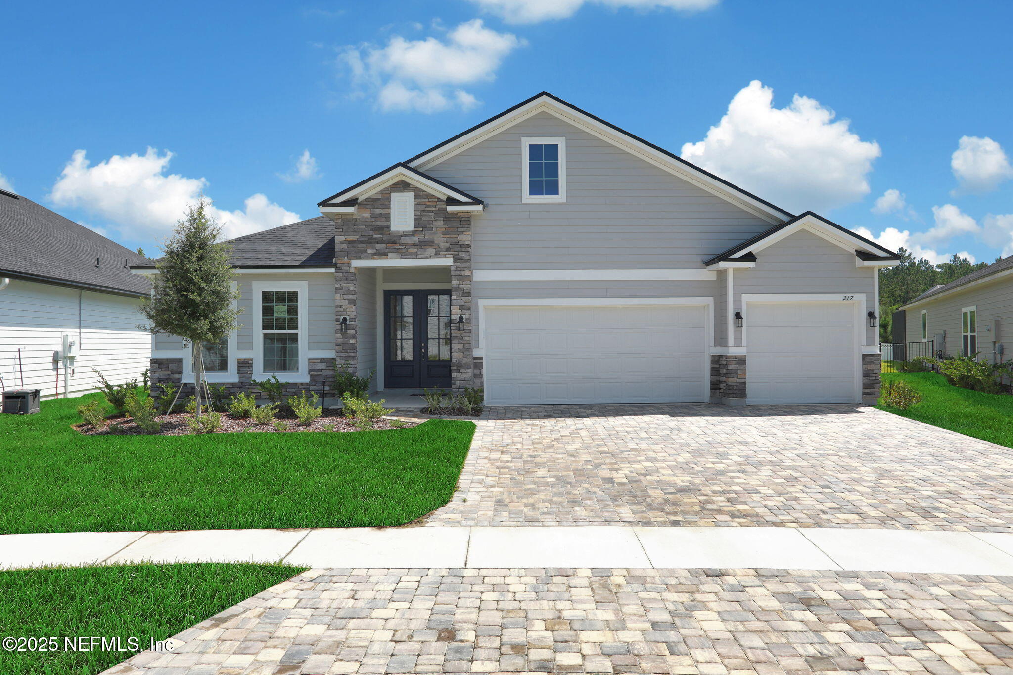 317 ARCHSTONE Way
