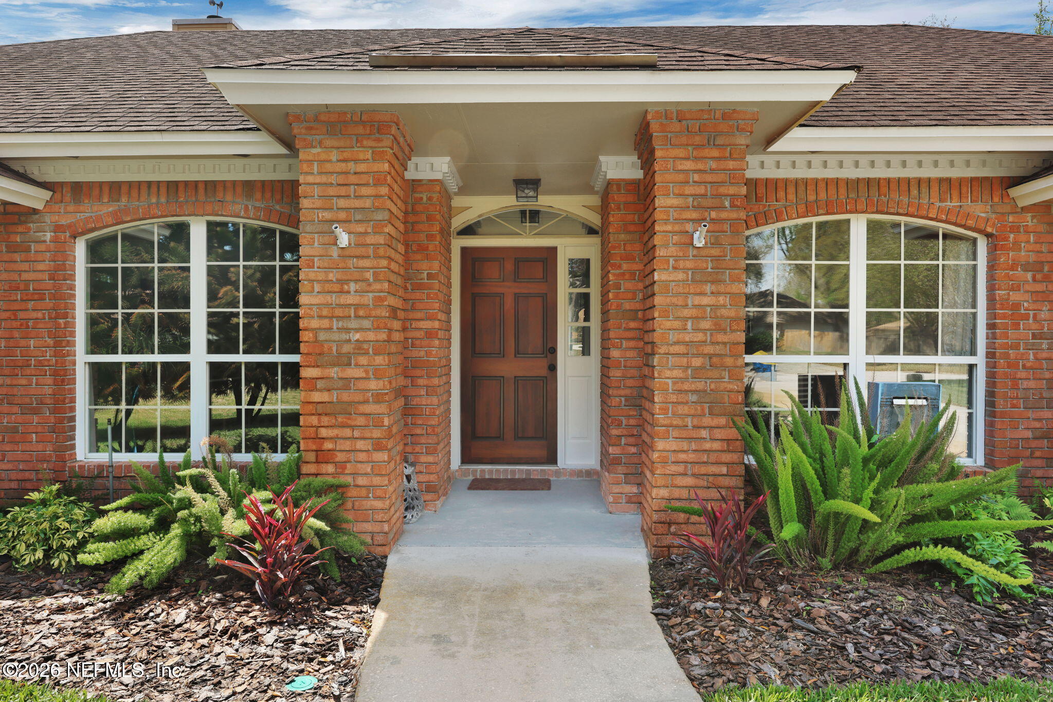 1217 SHALLOWFORD Drive E