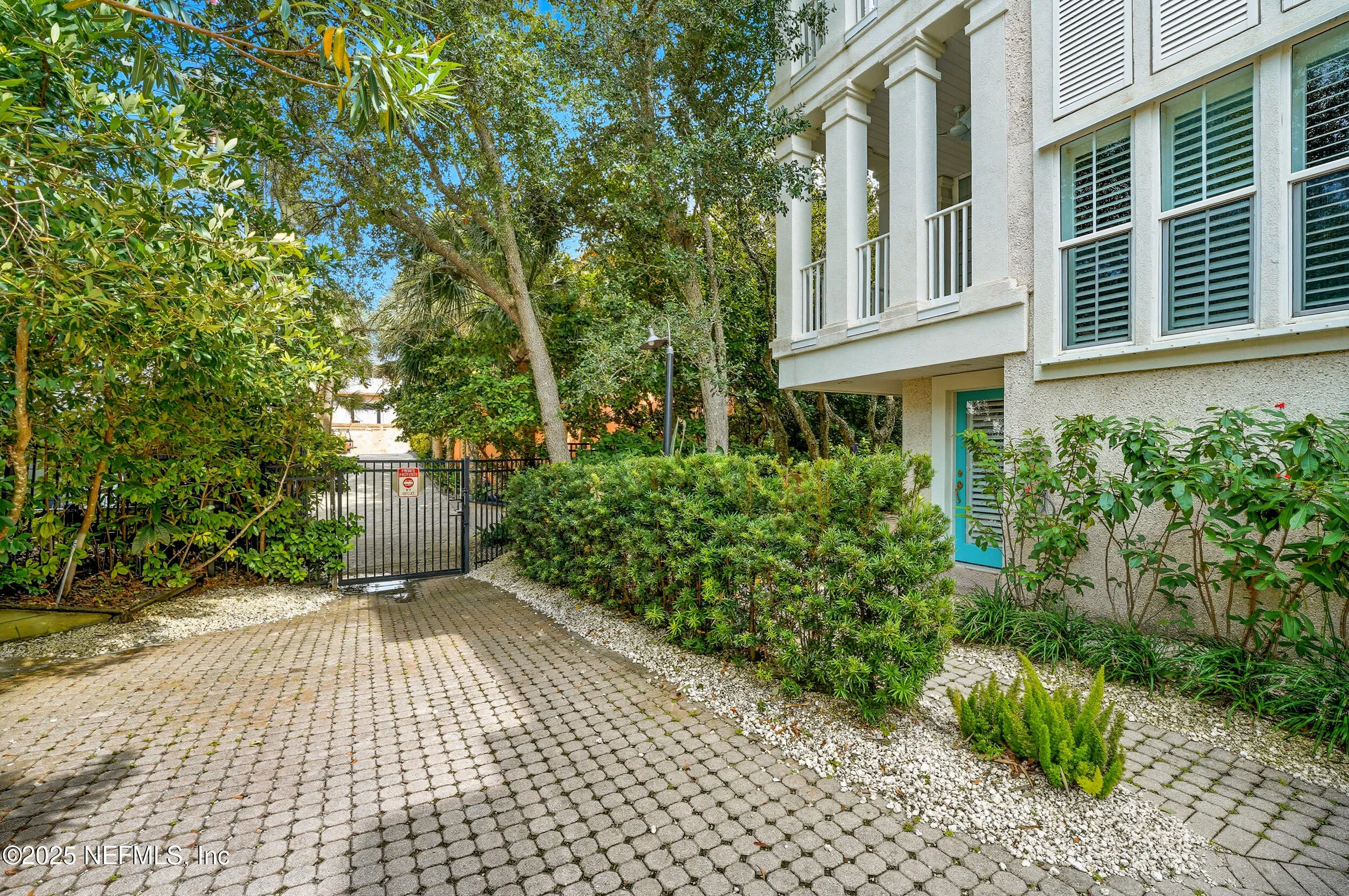 Atlantic Beach, Florida, 32233, United States, 4 Bedrooms Bedrooms, ,4 BathroomsBathrooms,Residential,Active,1945431