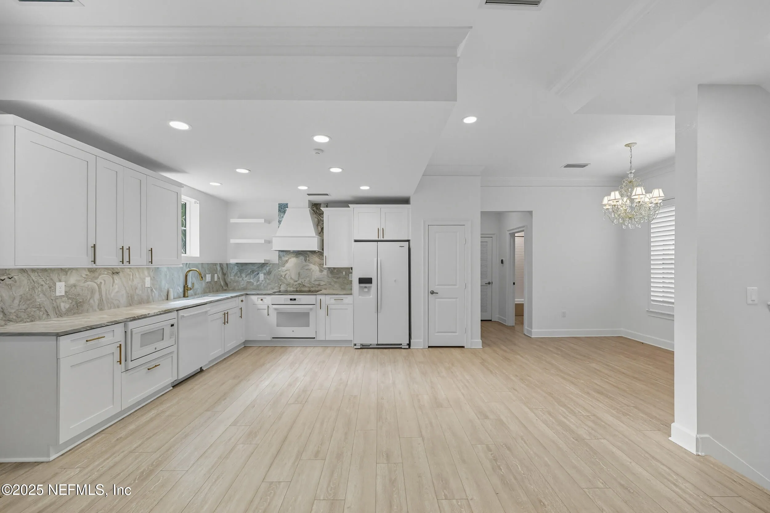 Atlantic Beach, Florida, 32233, United States, 4 Bedrooms Bedrooms, ,4 BathroomsBathrooms,Residential,Active,1945431