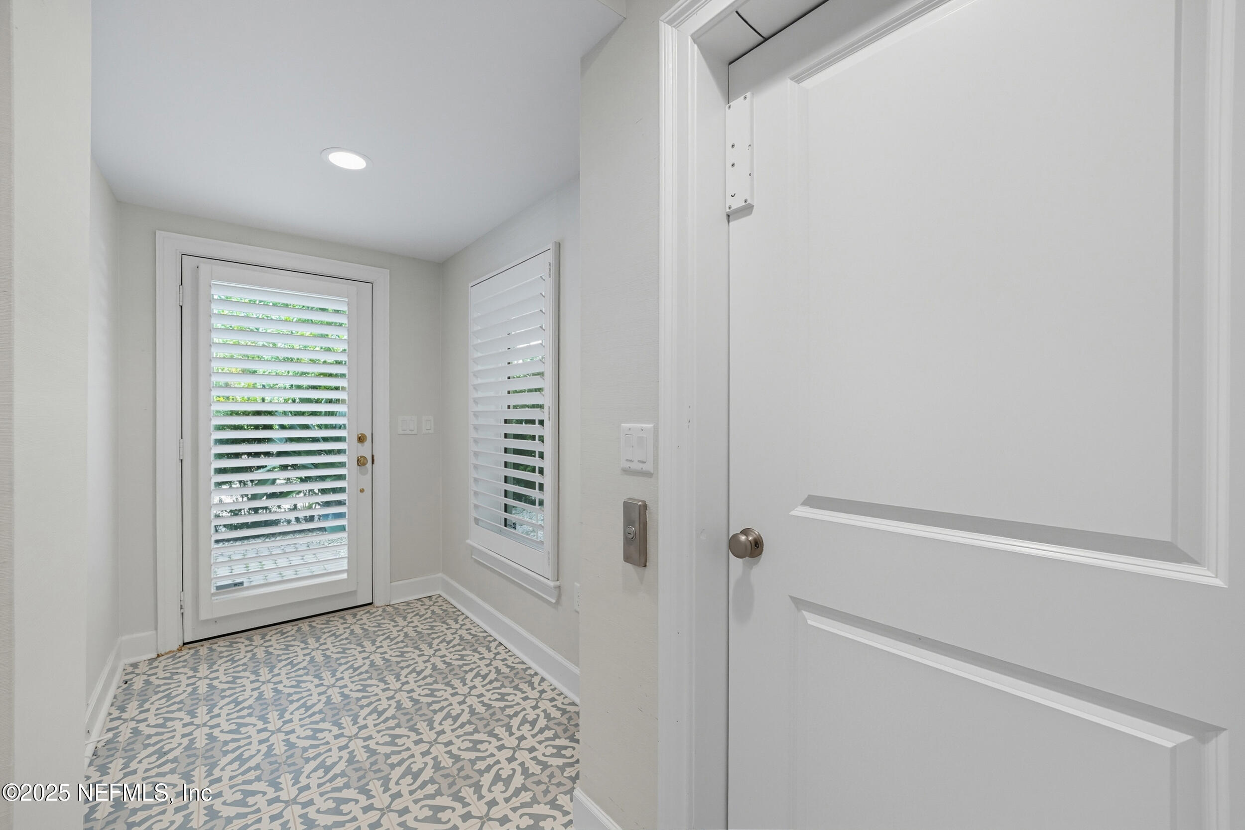 50 BEACH COTTAGE Lane