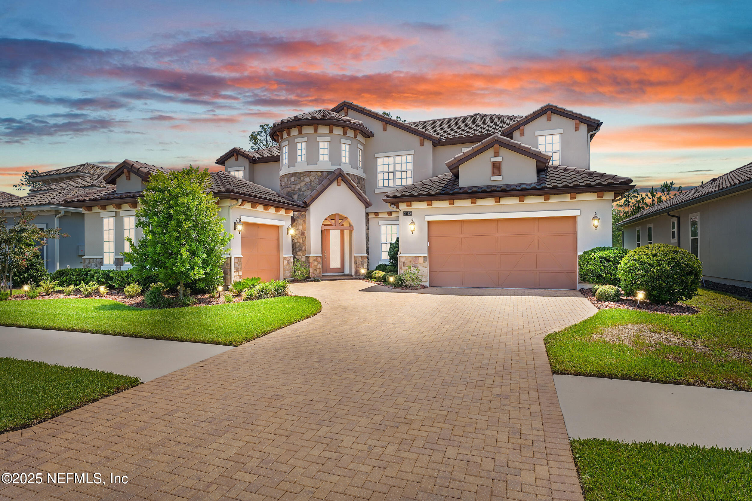 2943 CASSIA Lane