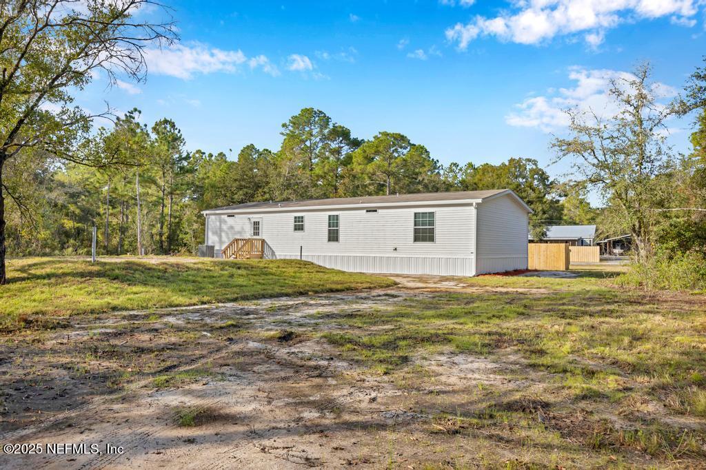 10020 VAUGHAN Avenue