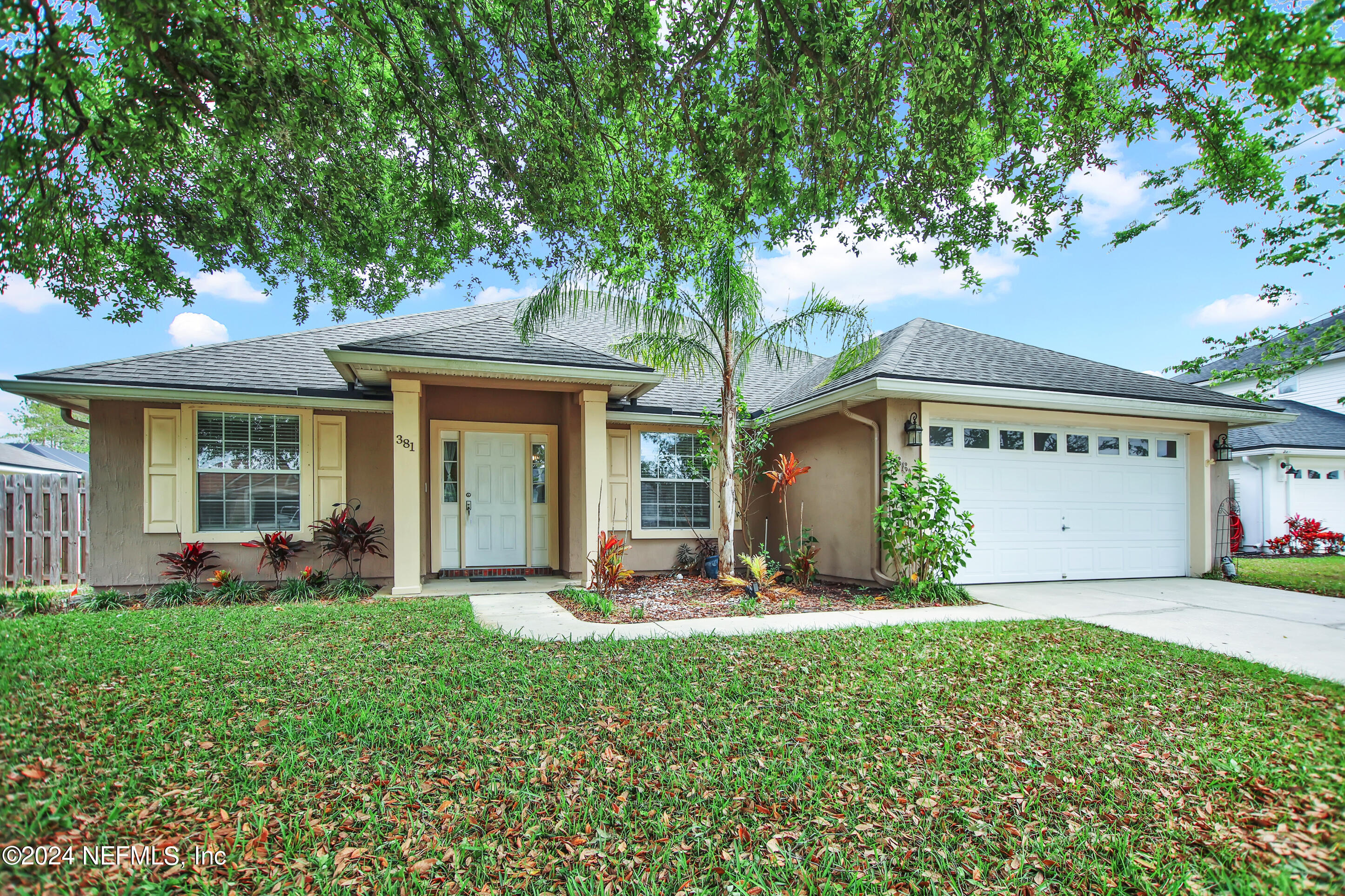 St Augustine, FL home for sale located at 381 Whisper Ridge Drive, St Augustine, FL 32092