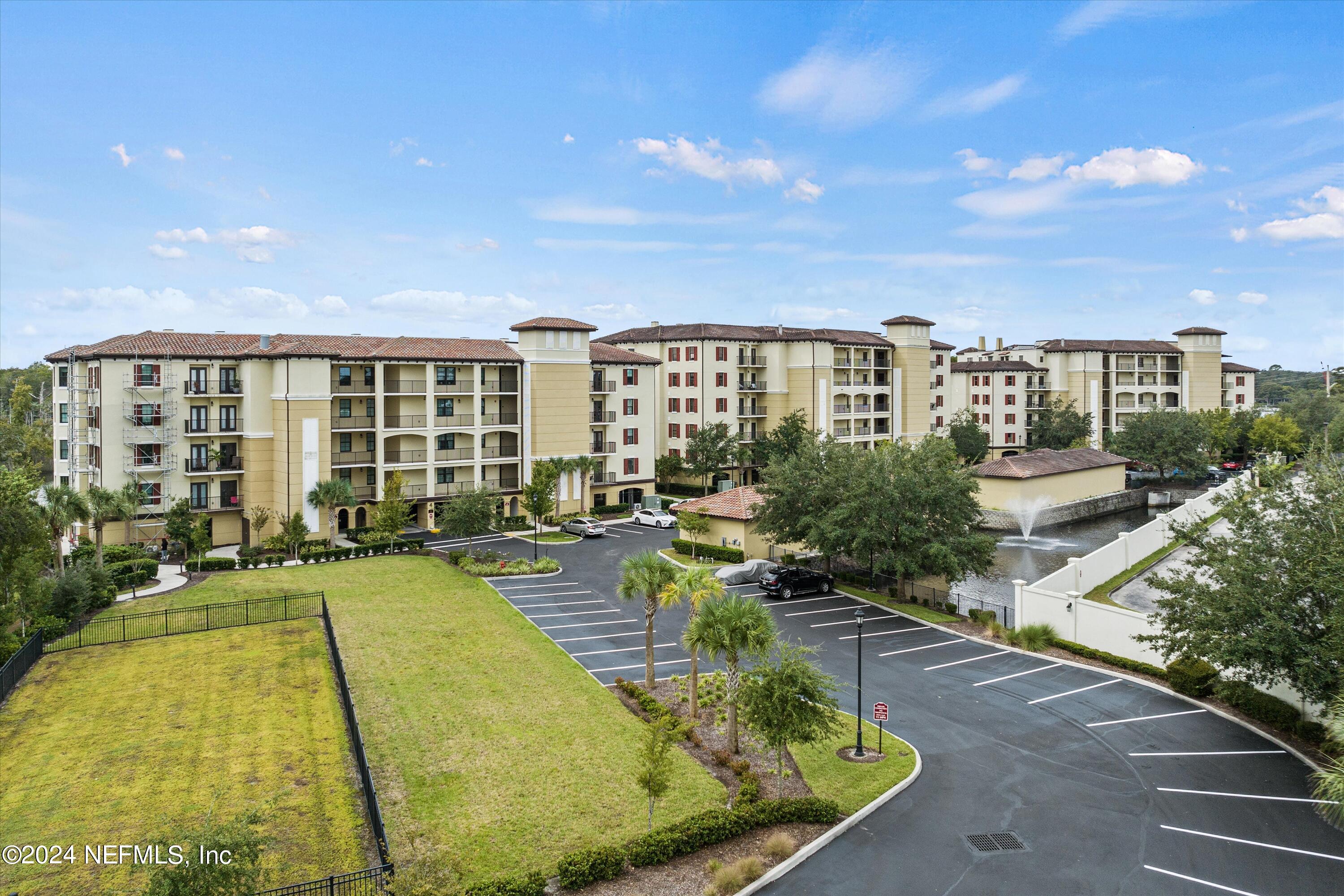 3958 BAYMEADOWS Road 1204