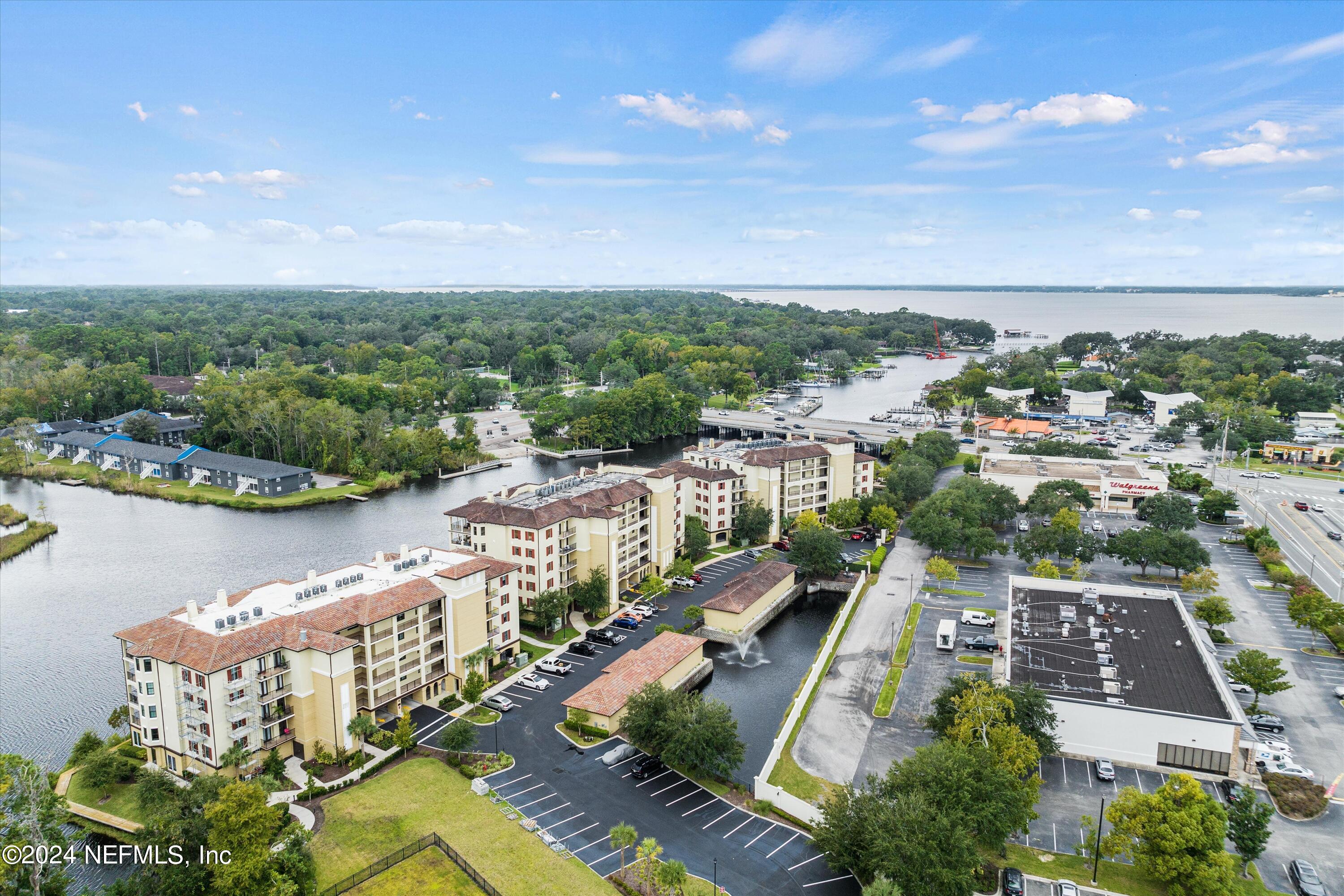 3958 BAYMEADOWS Road 1204