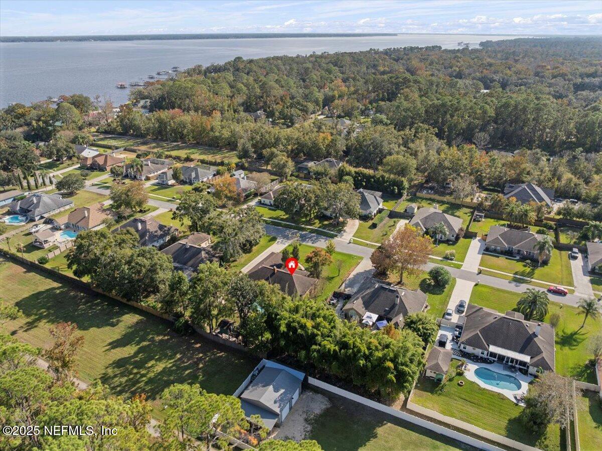 136 FAIRWAY OAKS Drive