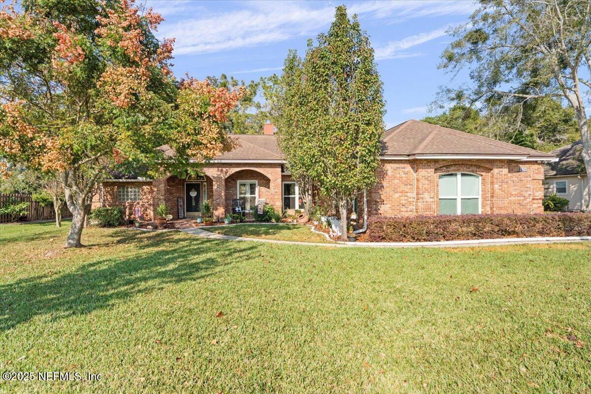 136 FAIRWAY OAKS Drive