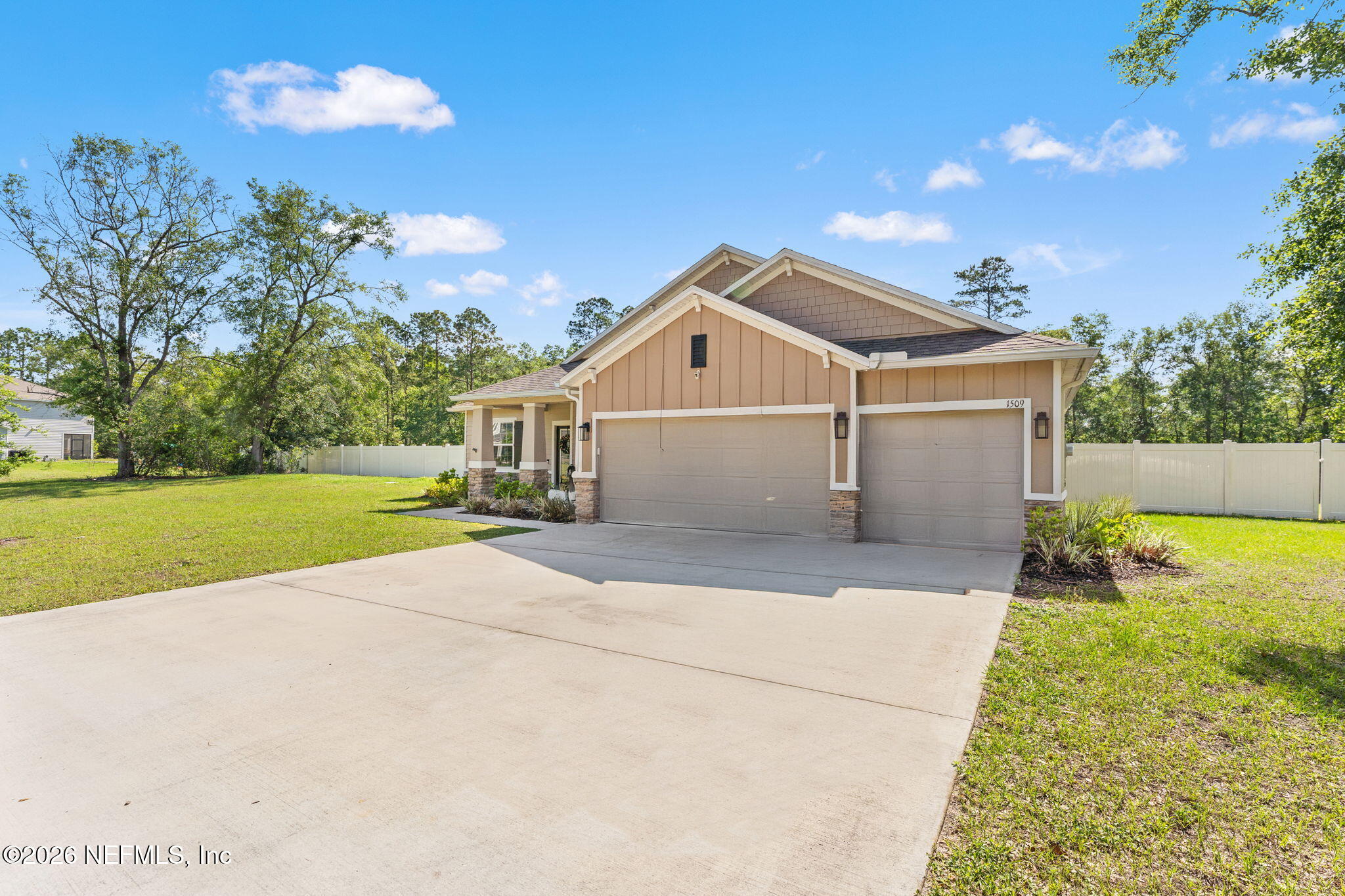 1509 LAKE FOXMEADOW Road
