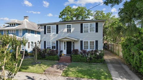 Photo of 2569 HERSCHEL Street, Jacksonville, FL 32204 (MLS # 2141351)