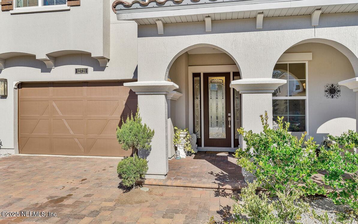 12721 COSTAS Way