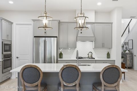 10339 INNOVATION Way Jacksonville FL 32256