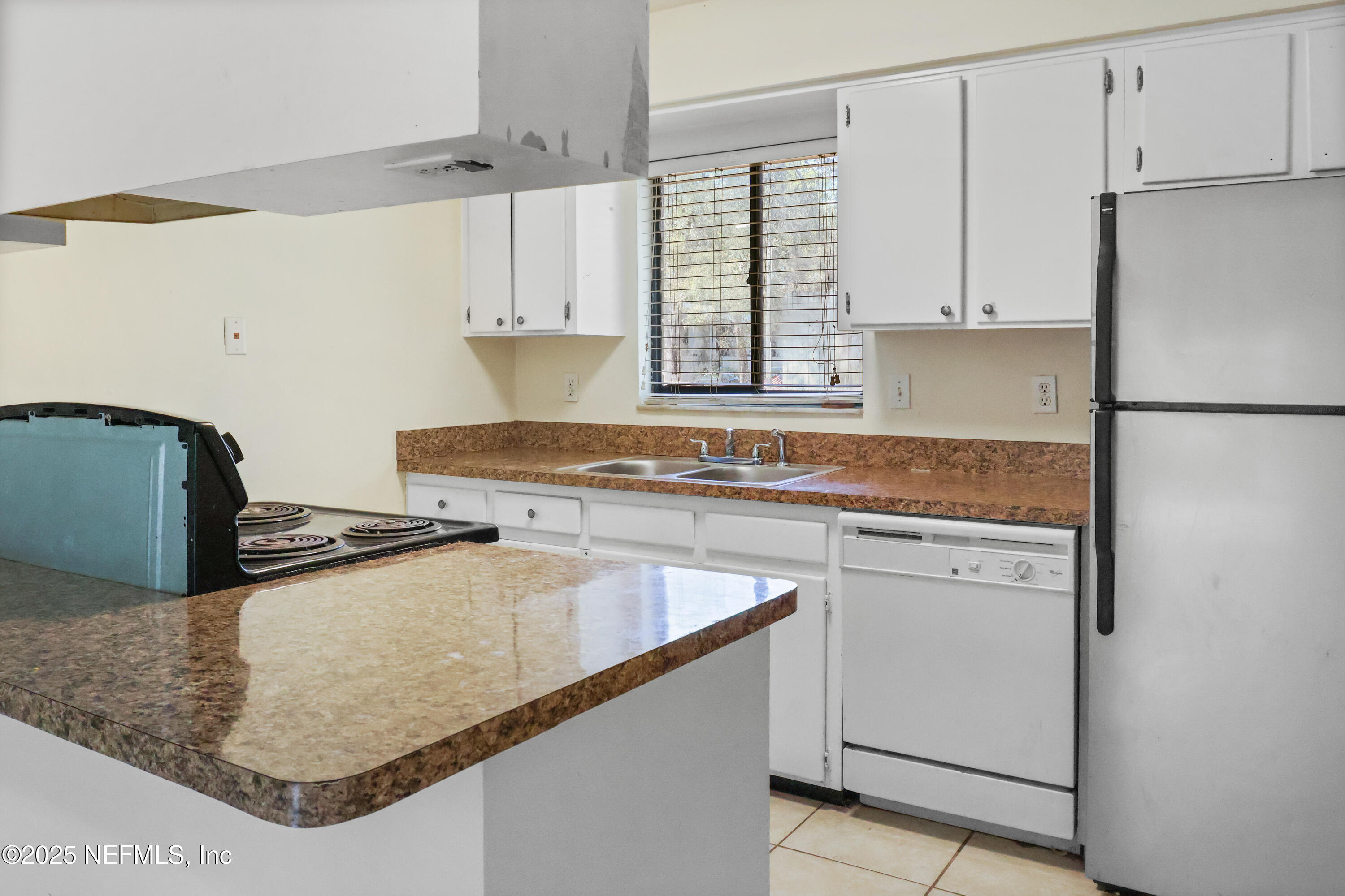 713 SW SW 69TH Street A & B