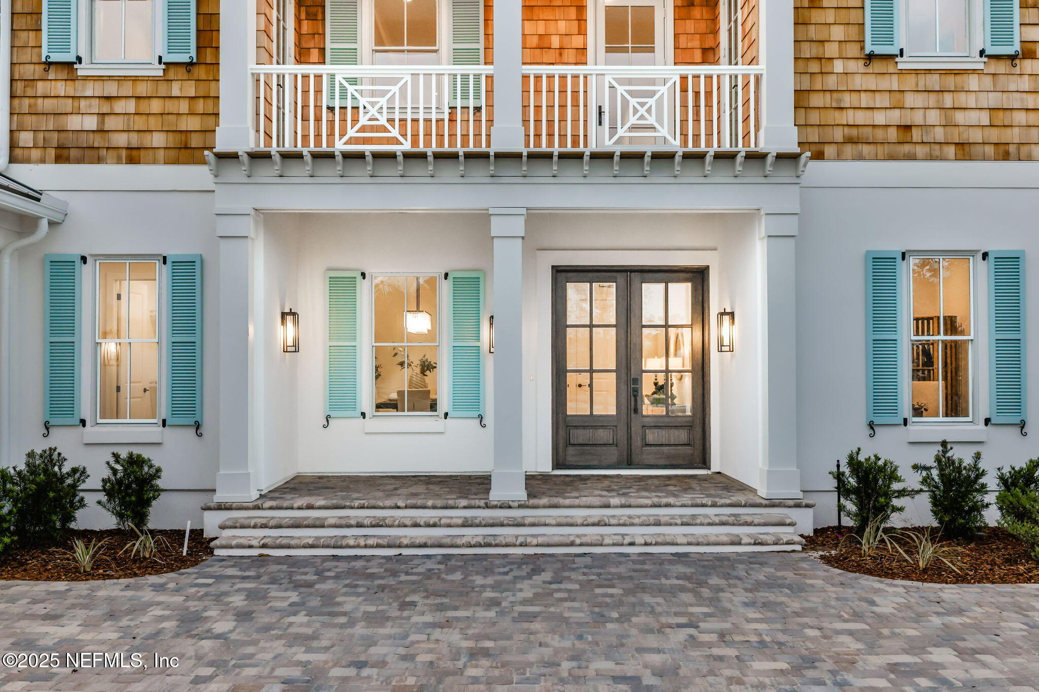 130 WHISTLING PALM Court