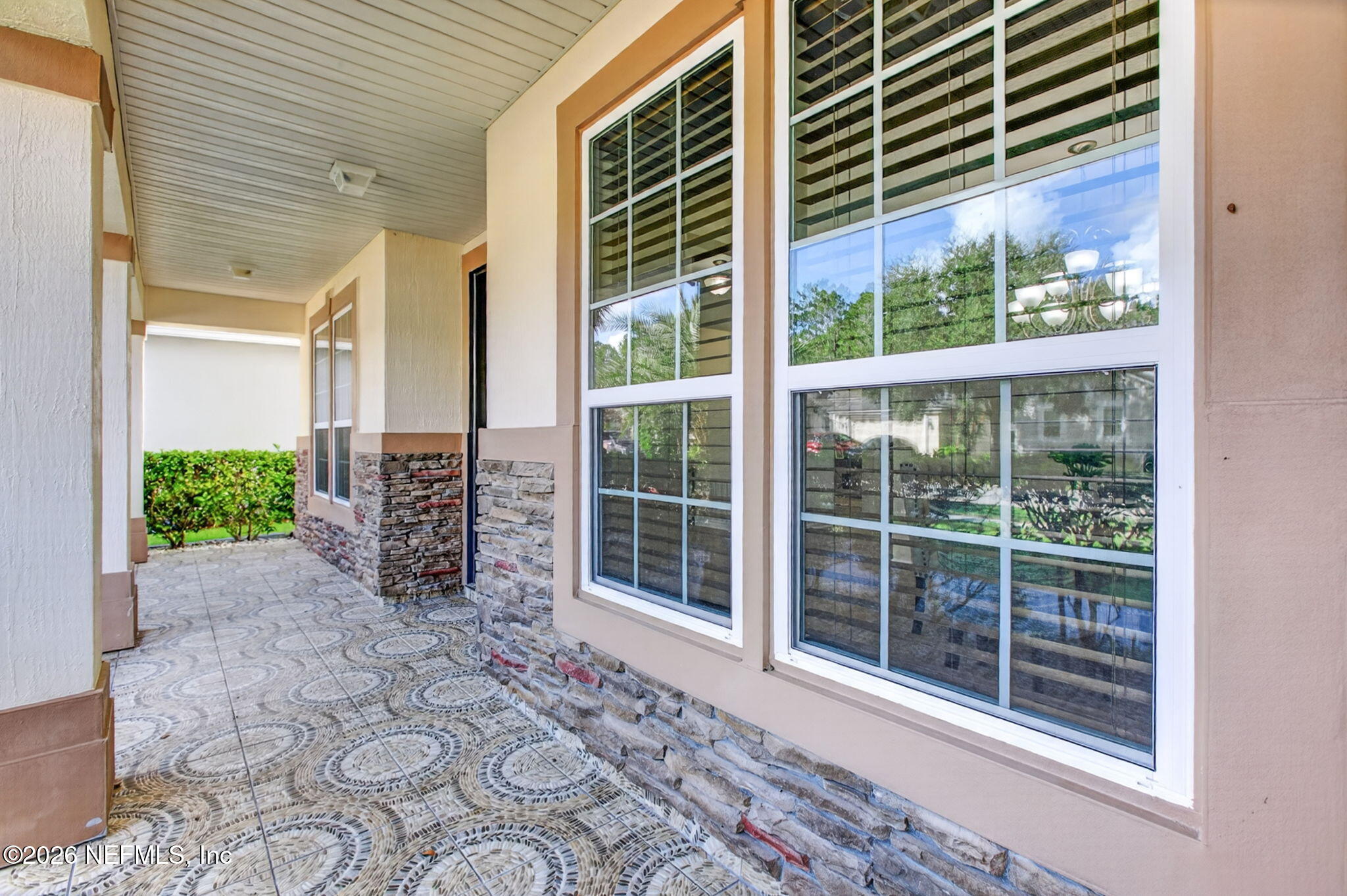 127 ROCKCREEK Drive