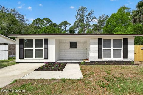 Photo of 4020 FOREST Boulevard, Jacksonville, FL 32246 (MLS # 2144334)