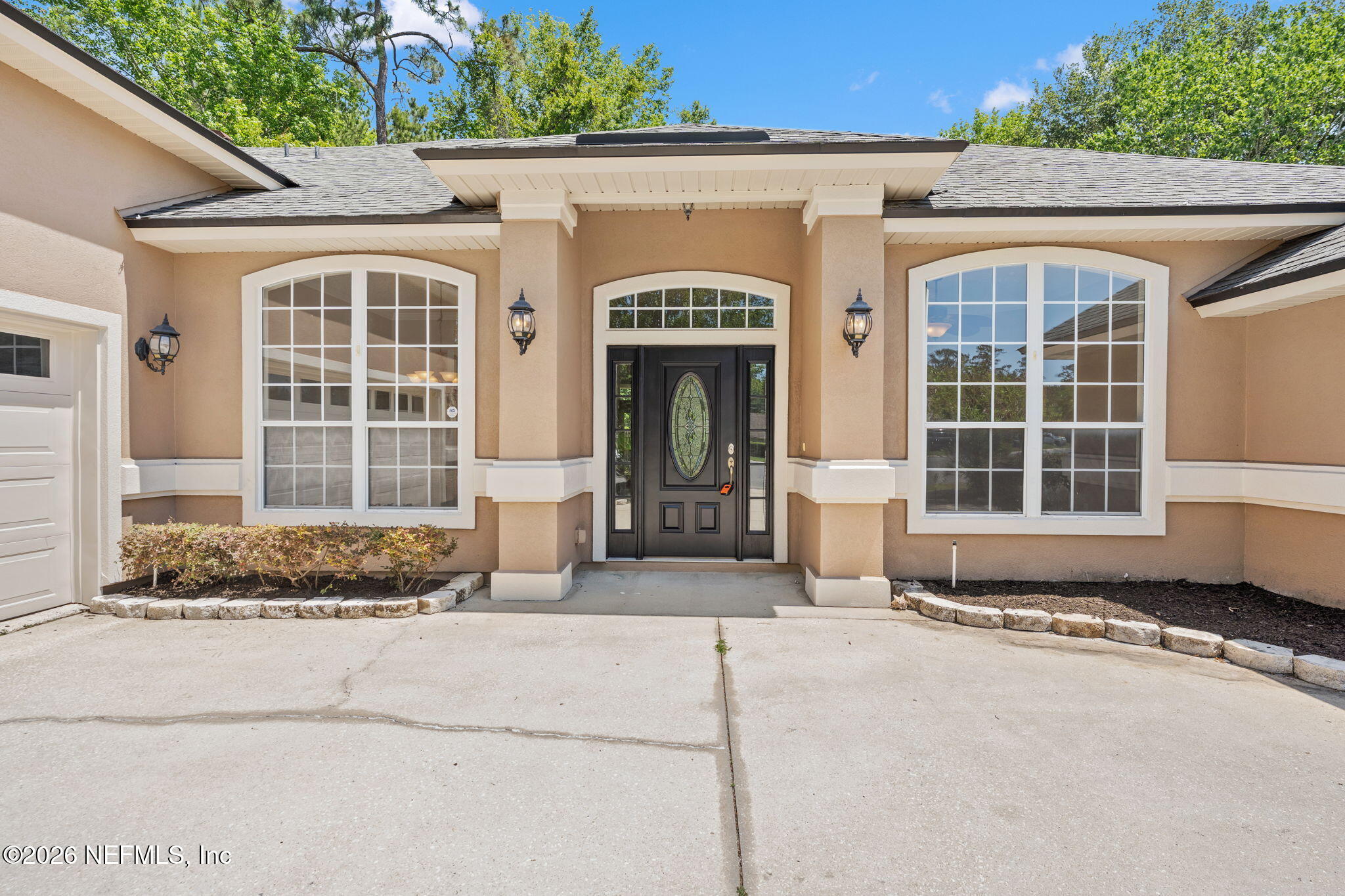 3003 FIVE OAKS Lane