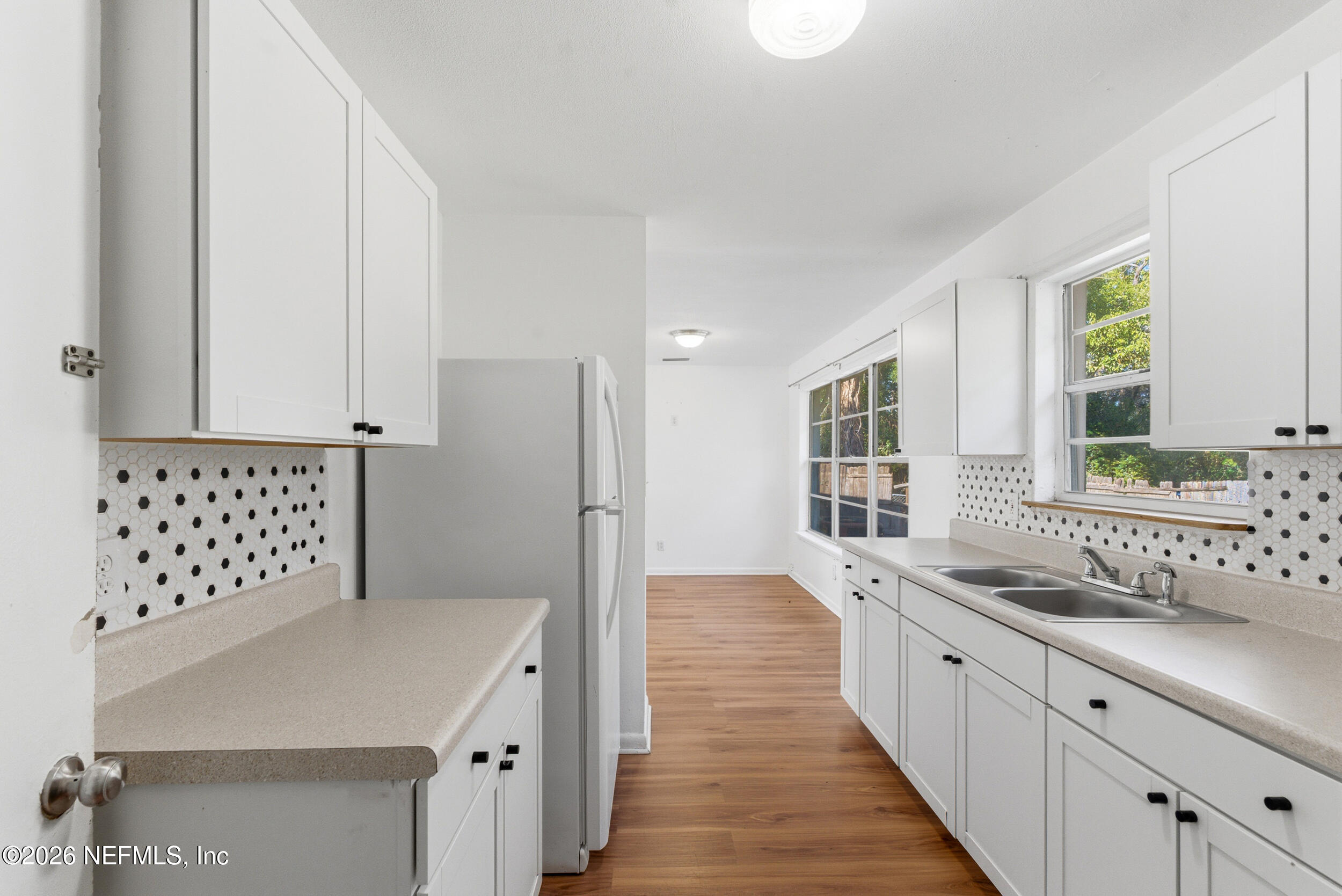 8843 DARLINGTON Drive