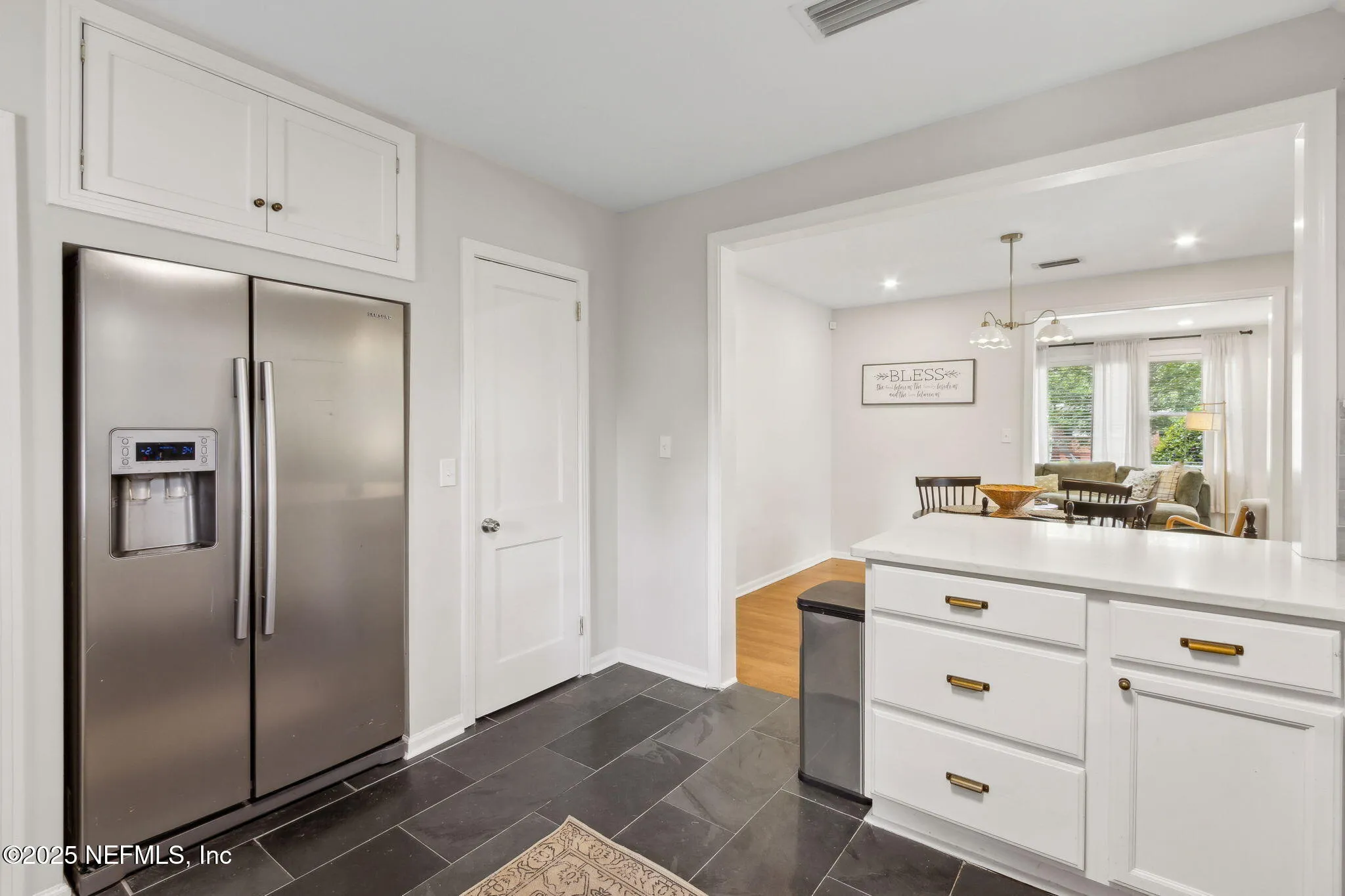 Jacksonville, Florida 32210, United States, 2 Bedrooms Bedrooms, ,2 BathroomsBathrooms,Residential,Pending,129060