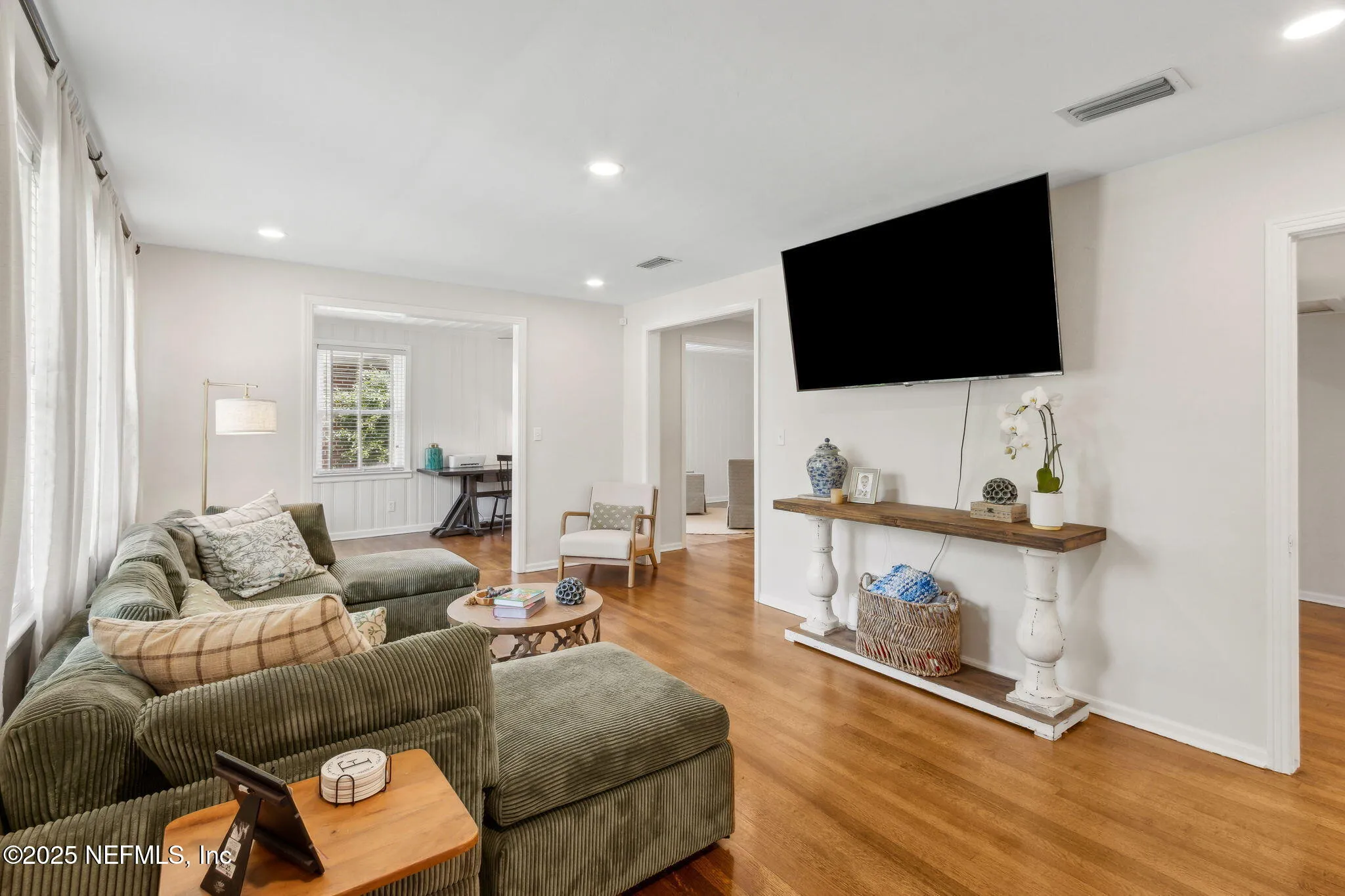 Jacksonville, Florida 32210, United States, 2 Bedrooms Bedrooms, ,2 BathroomsBathrooms,Residential,Pending,129060