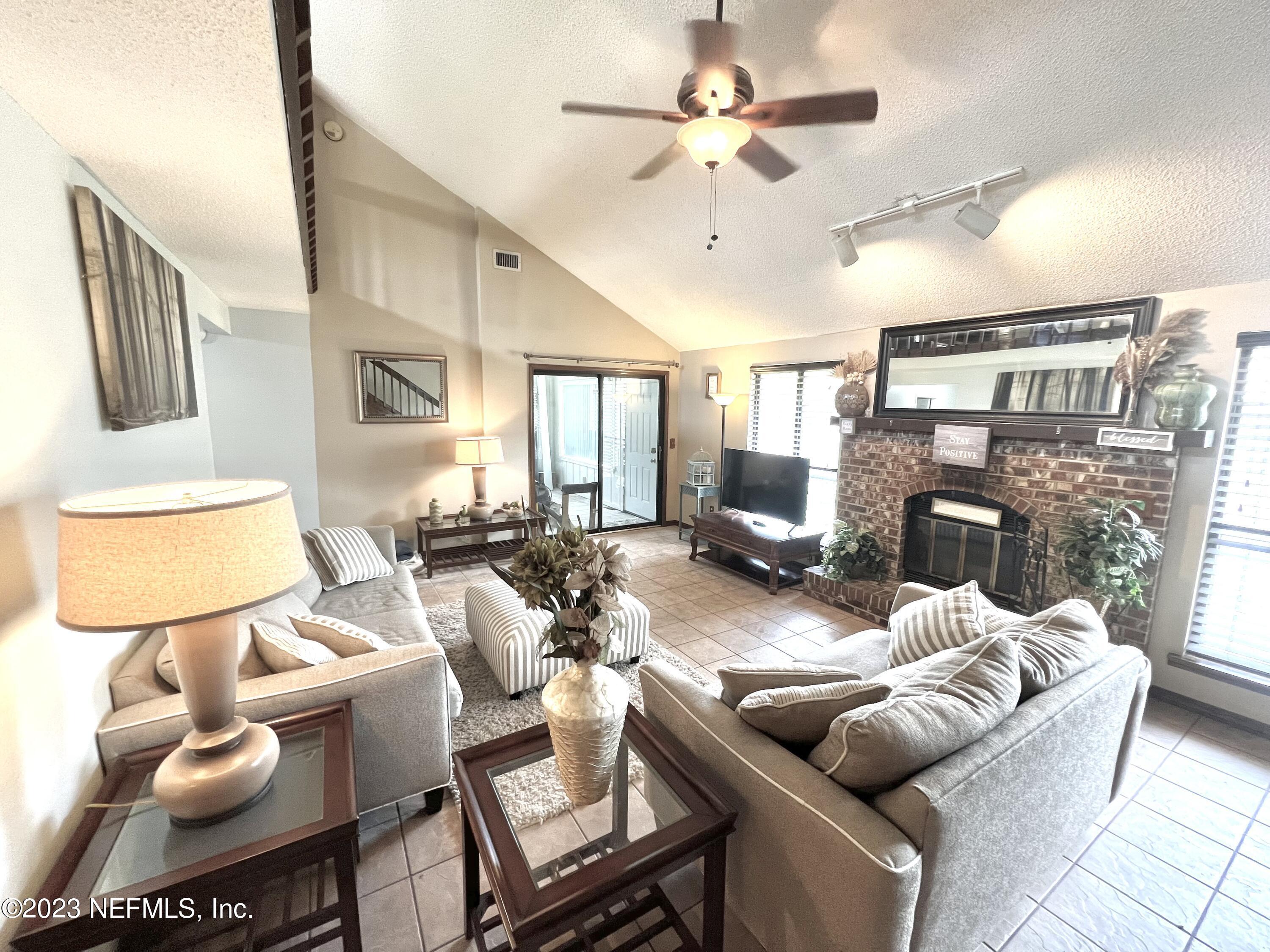 Jacksonville, Florida 32244, United States, 3 Bedrooms Bedrooms, ,2 BathroomsBathrooms,Residential,Active,53628
