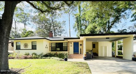 Single Family Residence in Jacksonville FL 2721 RIBERENO Drive.jpg
