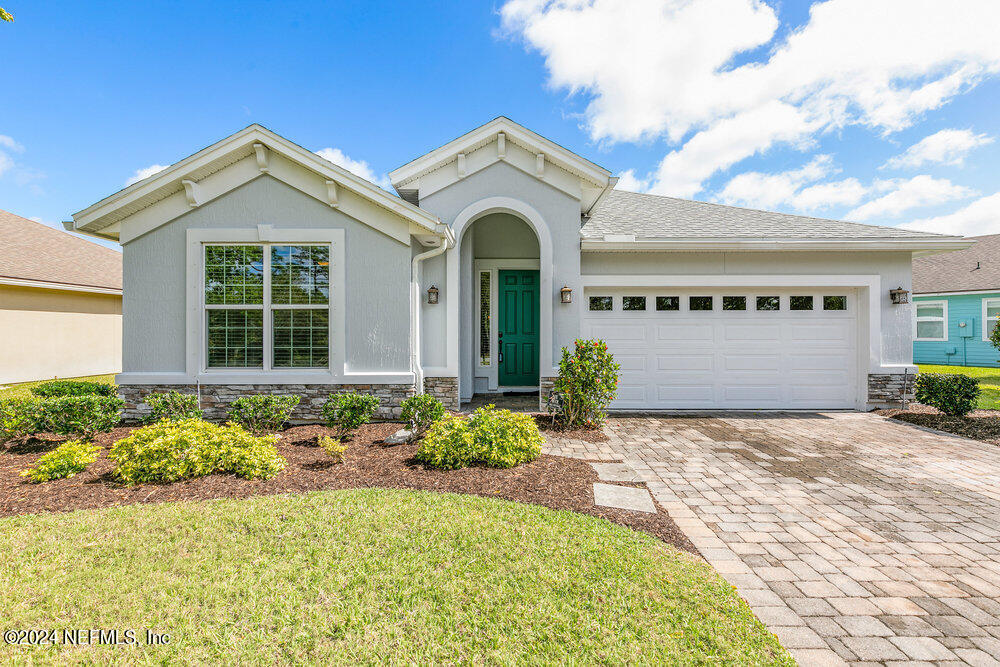 St Augustine, FL home for sale located at 144 Plaza Del Rio Drive, St Augustine, FL 32084