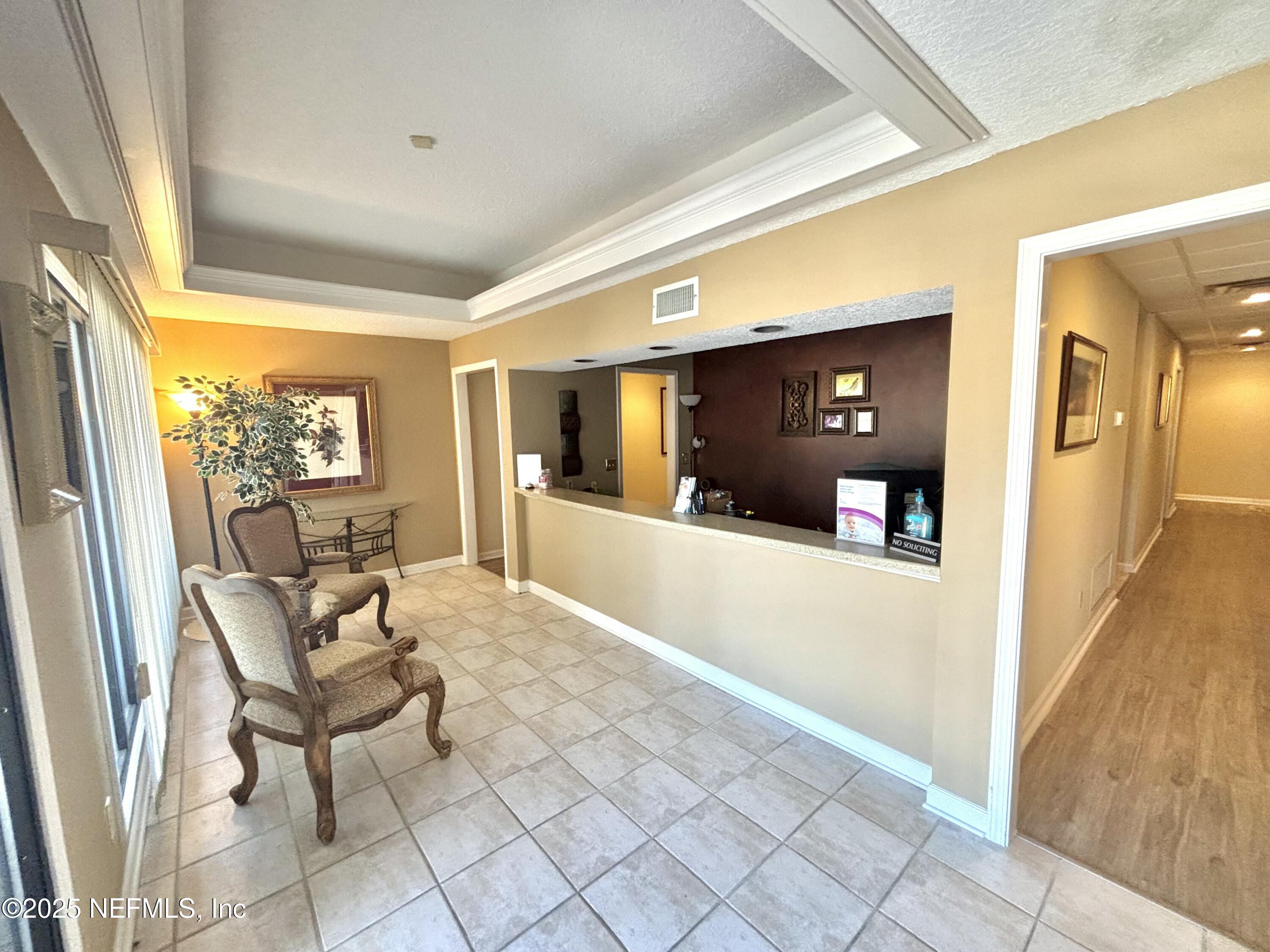 1543 KINGSLEY Avenue BLDG7