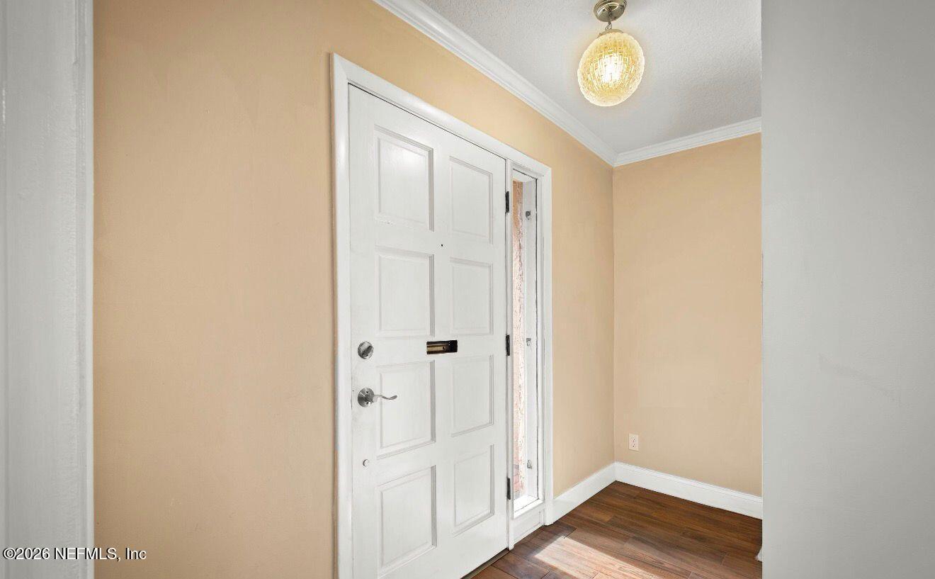 325 GREENCASTLE Drive 55