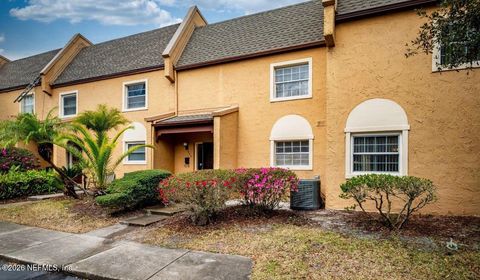 325 GREENCASTLE Drive 55 Jacksonville FL 32225