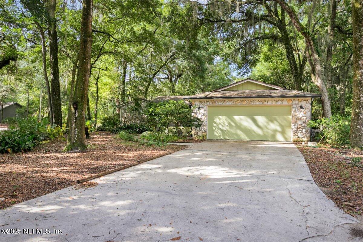 12128 HIDDEN HILLS Drive