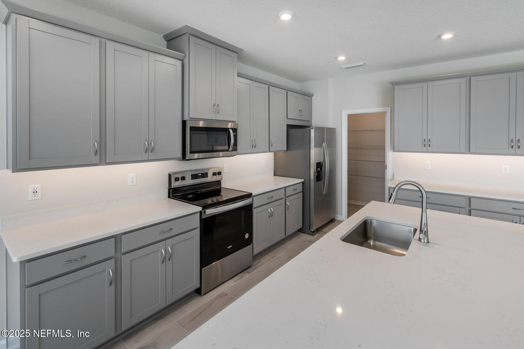2872 BELLA TERRA Loop