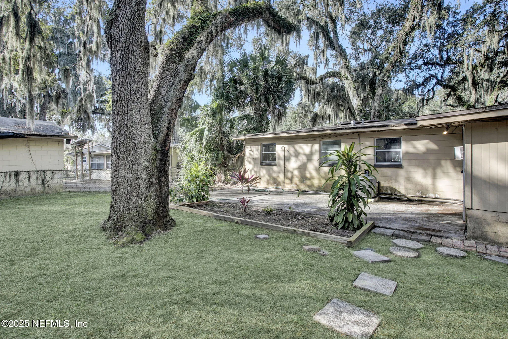 Jacksonville, Florida 32233, United States, 3 Bedrooms Bedrooms, ,2 BathroomsBathrooms,Residential,Pending,13314