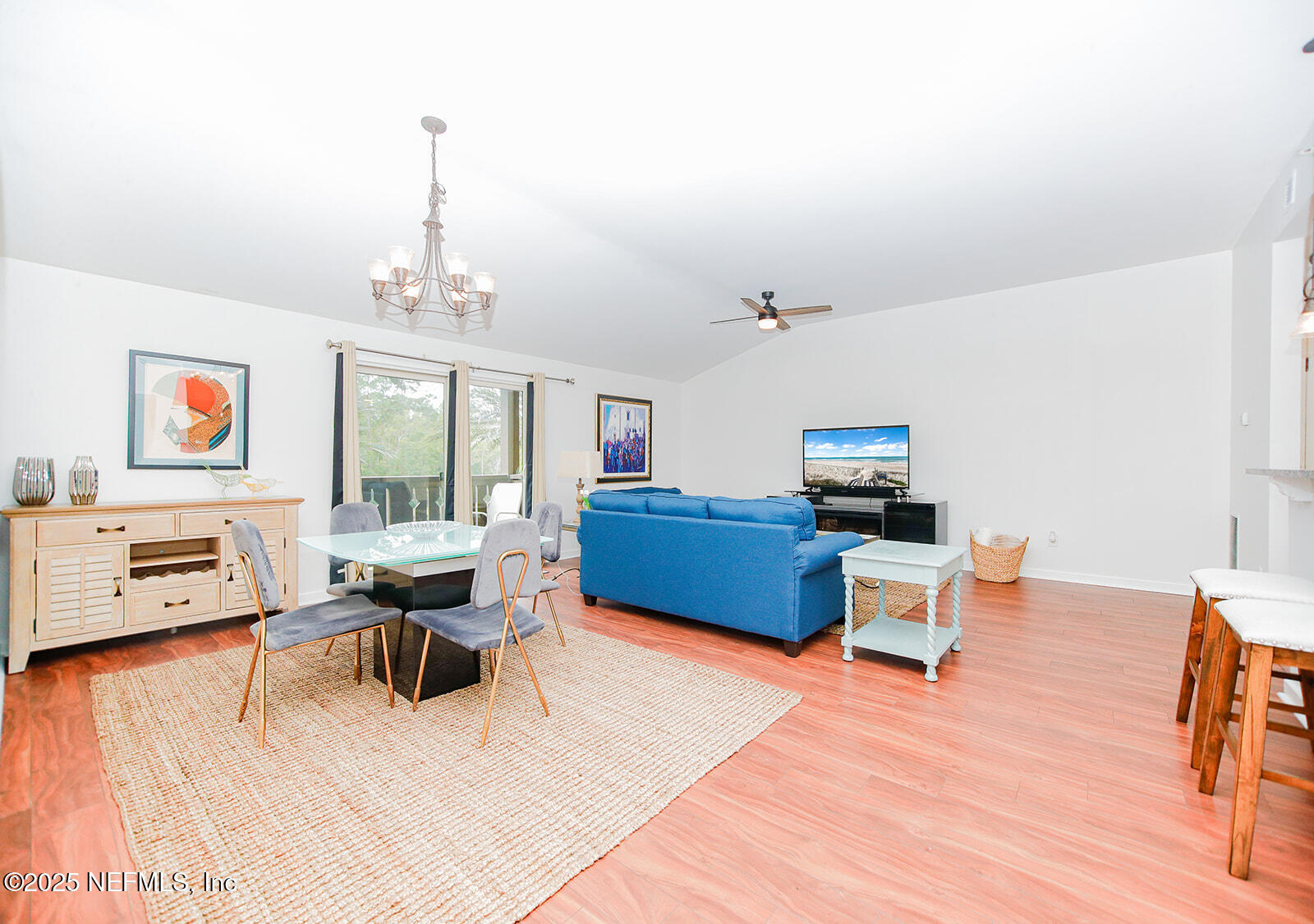 945 REGISTRY Boulevard 309