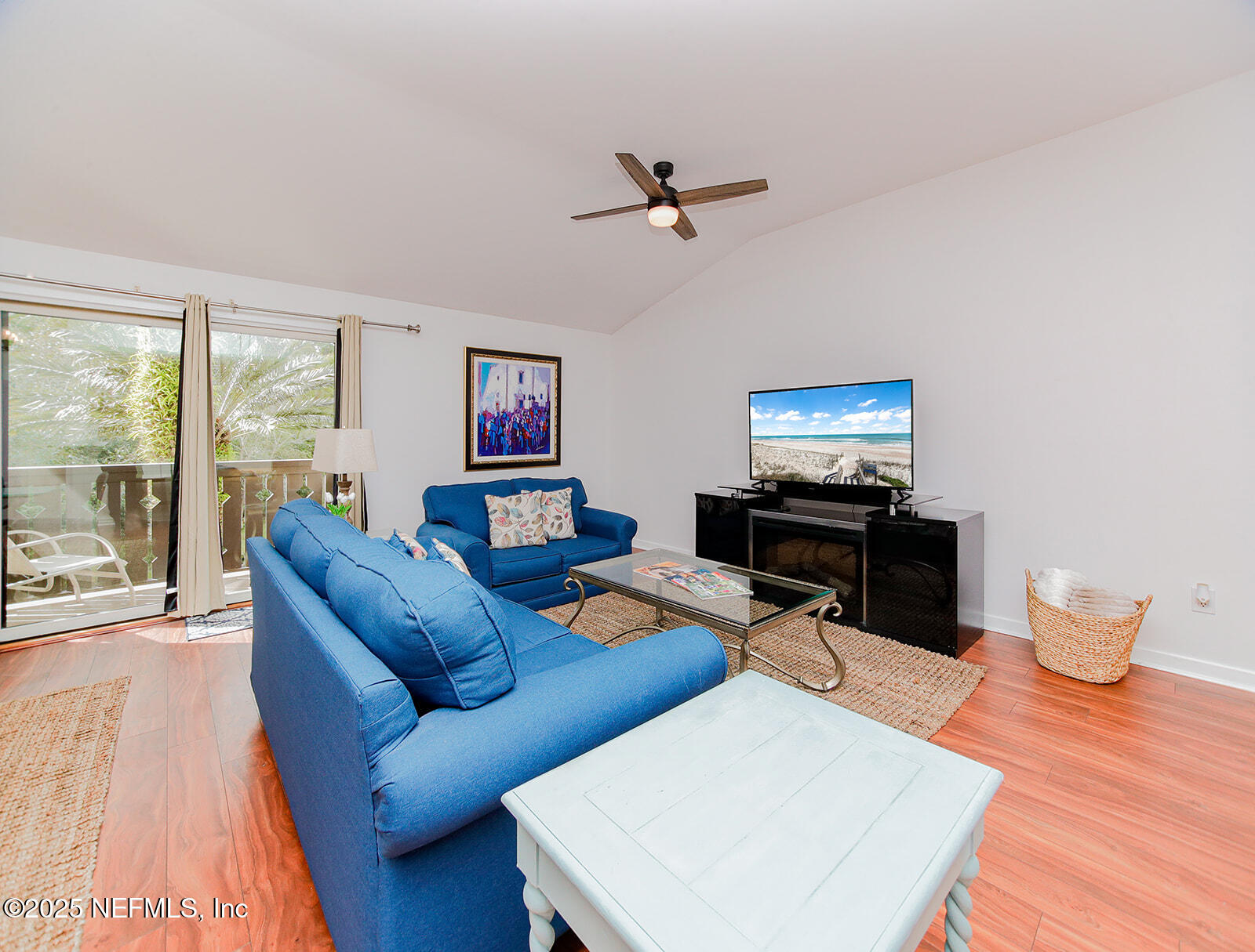 945 REGISTRY Boulevard 309