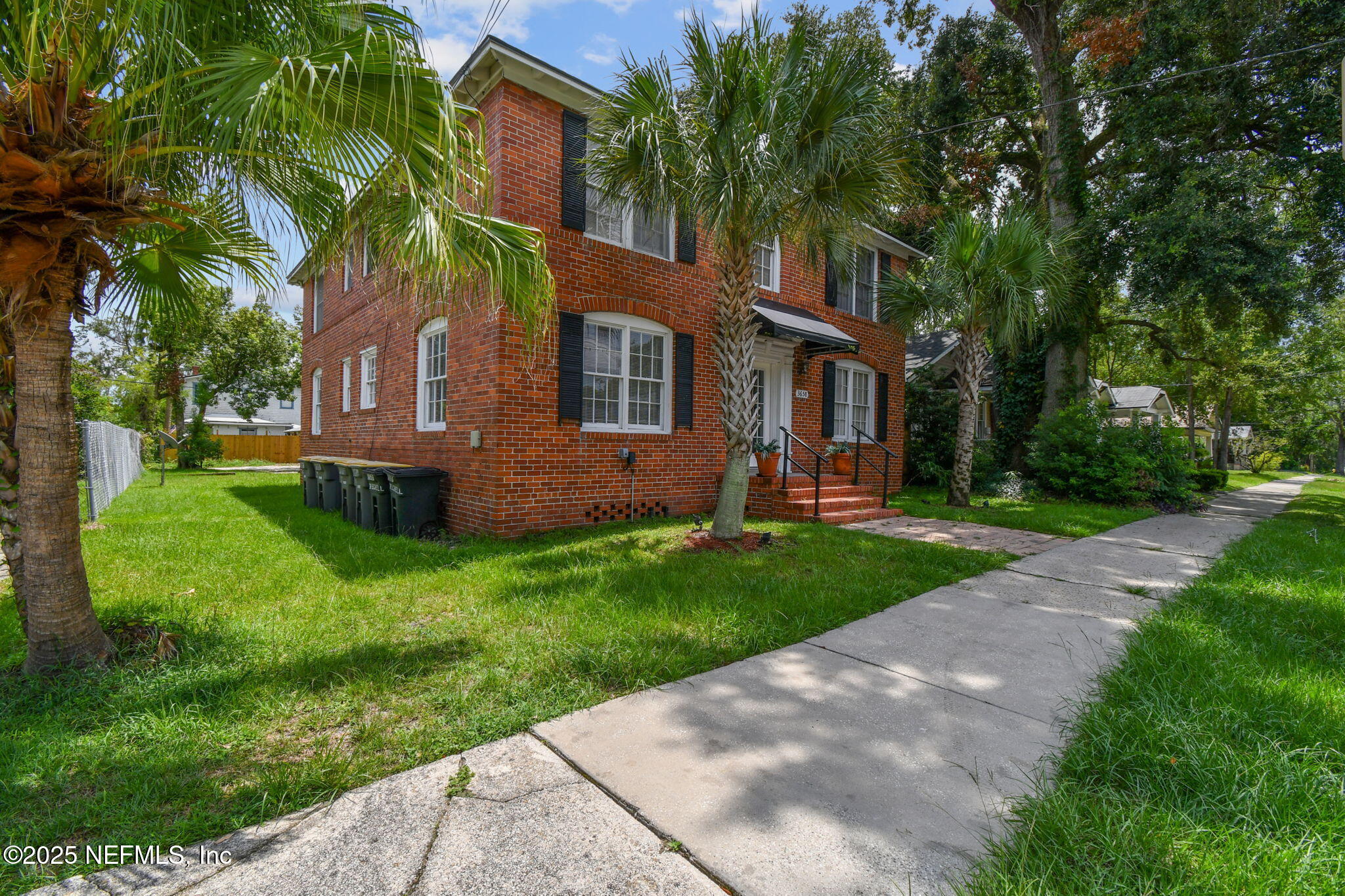 3658 HERSCHEL Street
