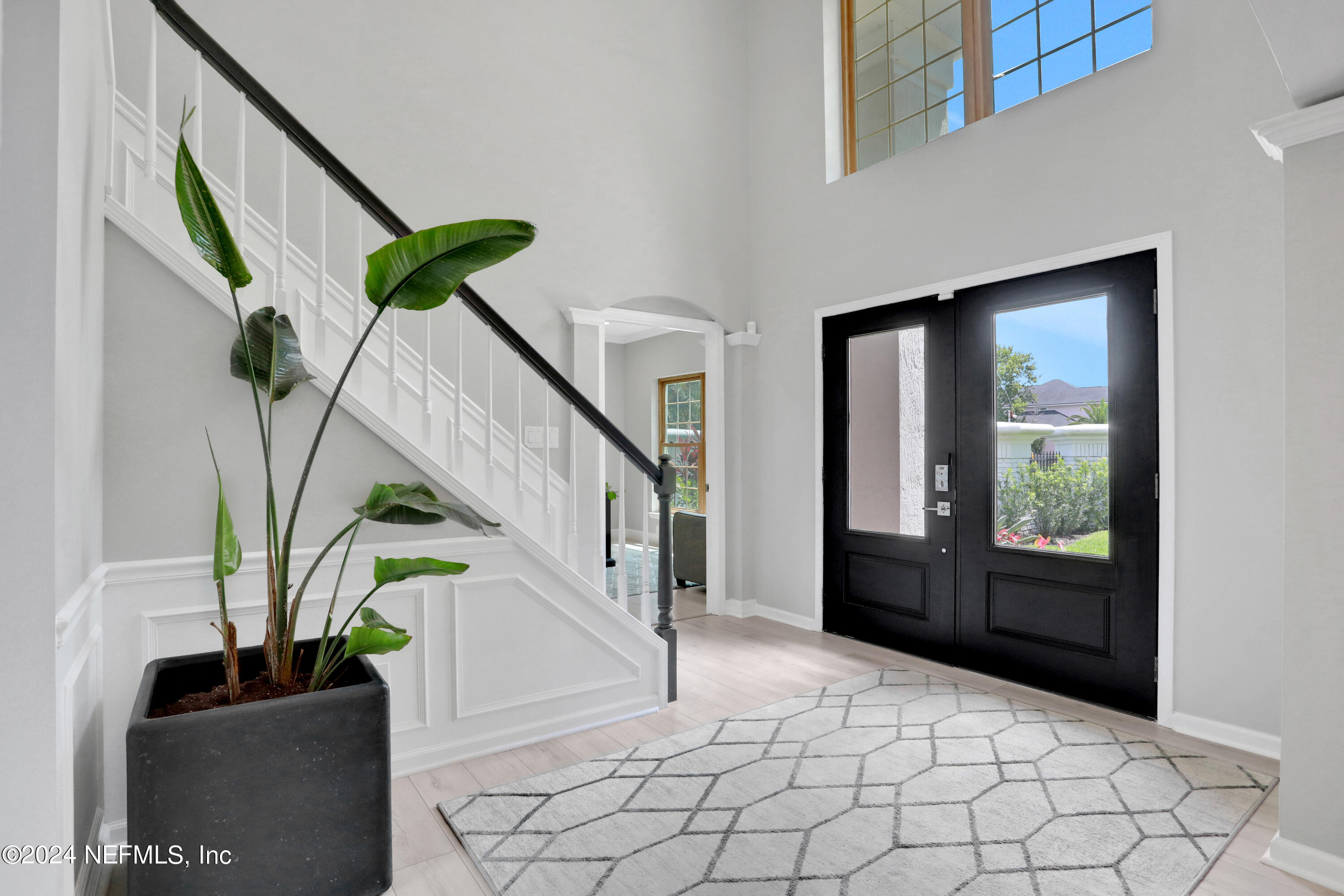 4354 SEABREEZE Drive