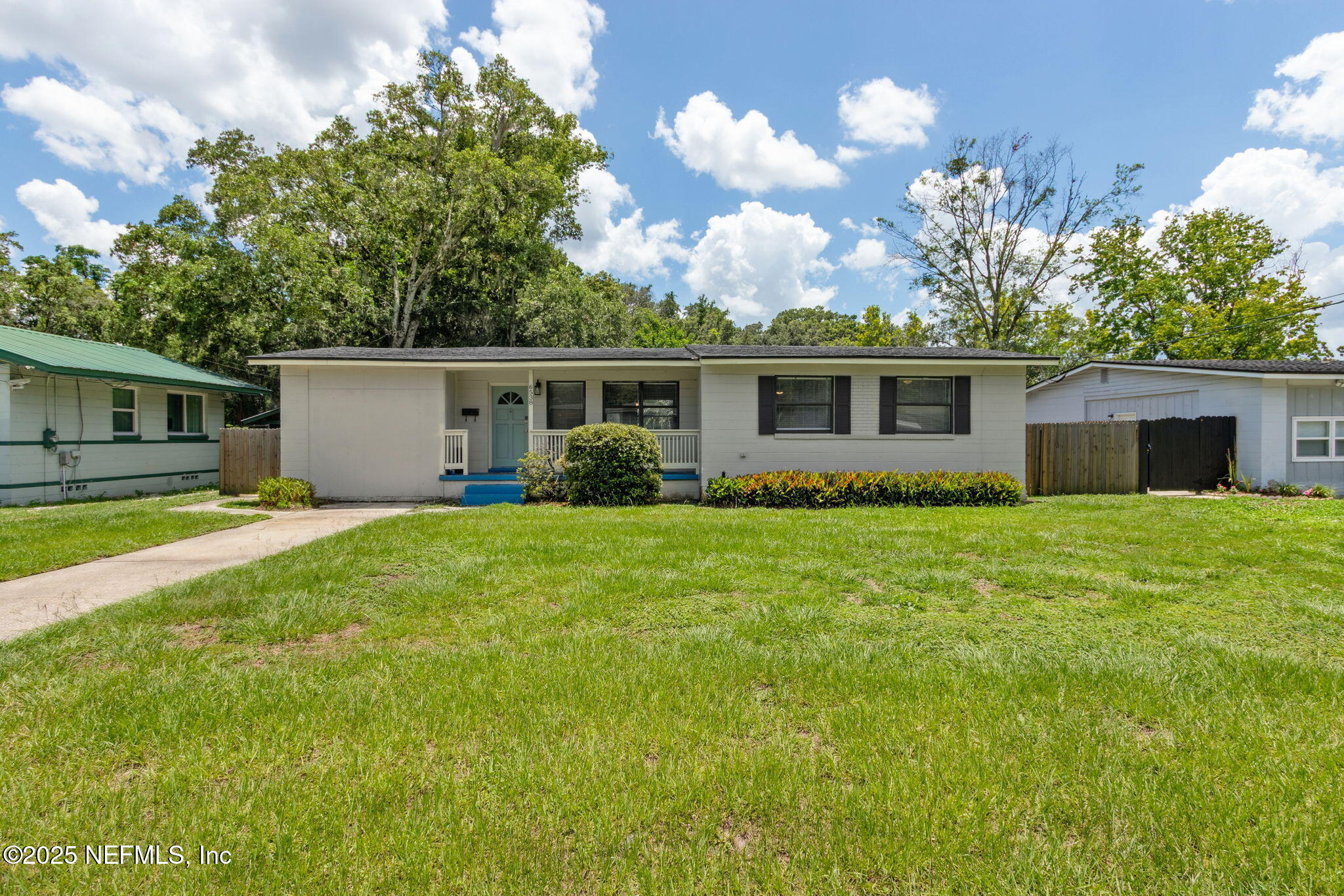 6538 PINE SUMMIT Drive
