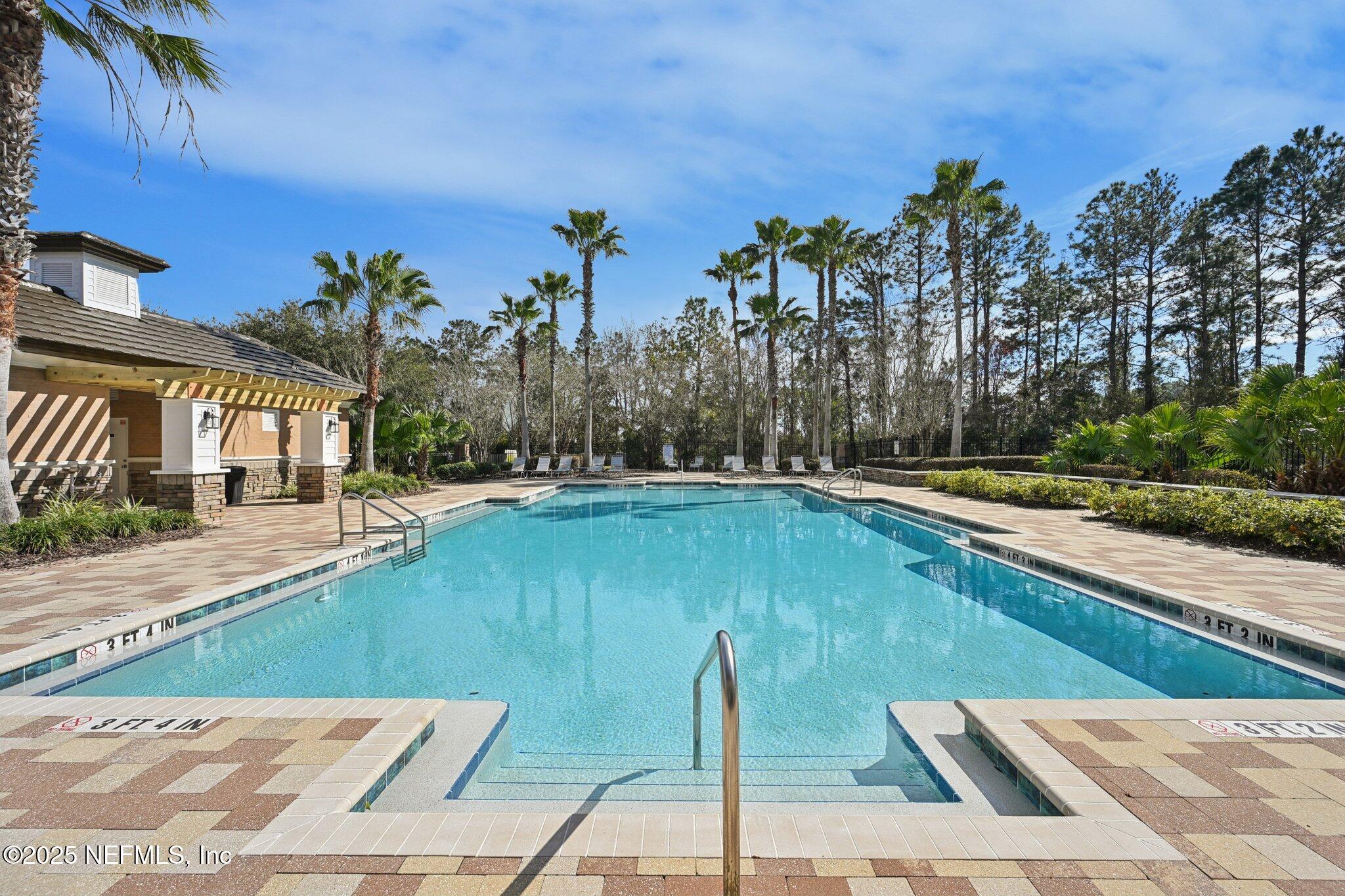 243 STONEWELL Drive