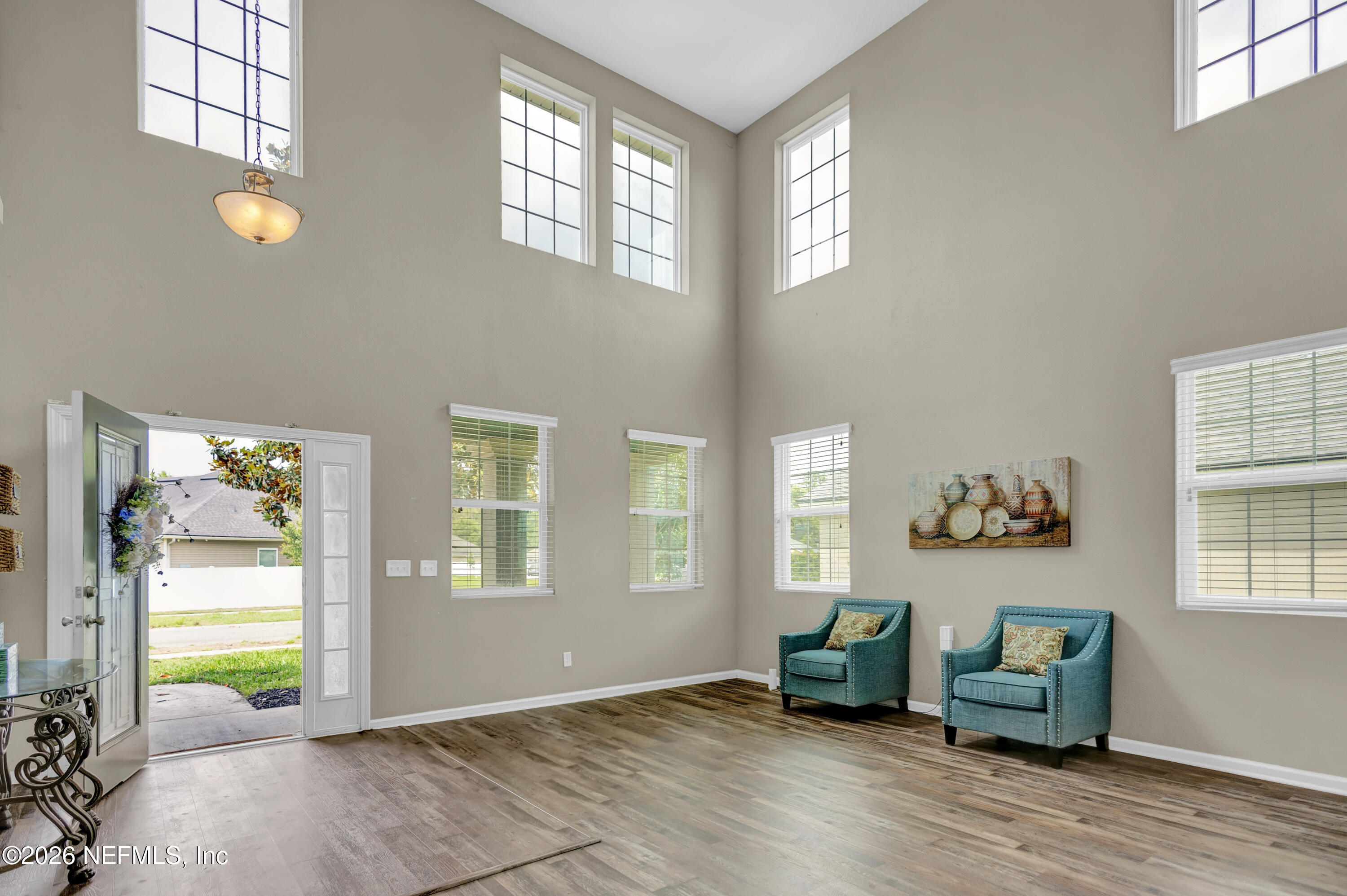 4055 BLACKBIRD Lane