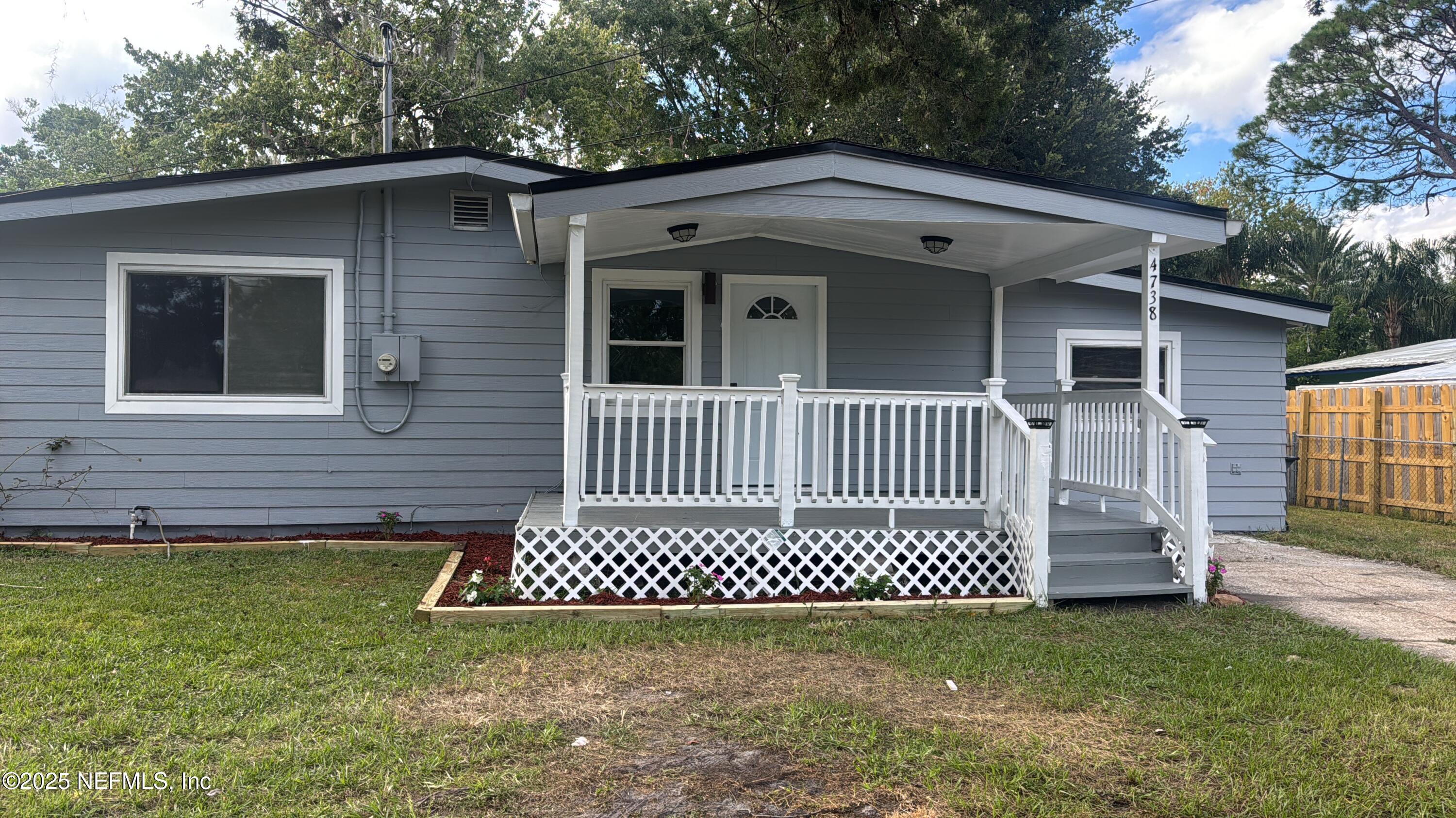 4738 HARLOW Boulevard