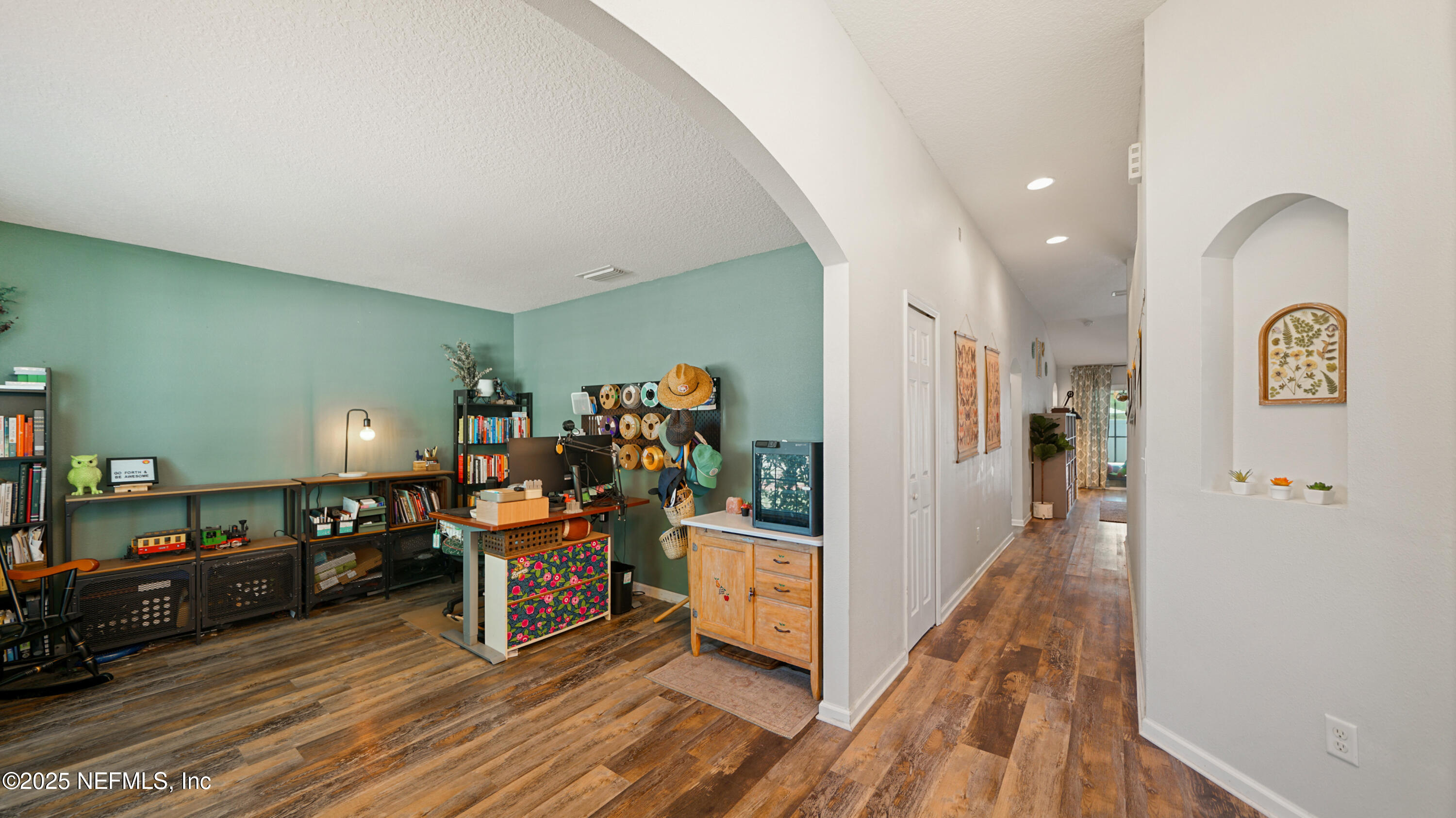 727 E RED HOUSE BRANCH Road